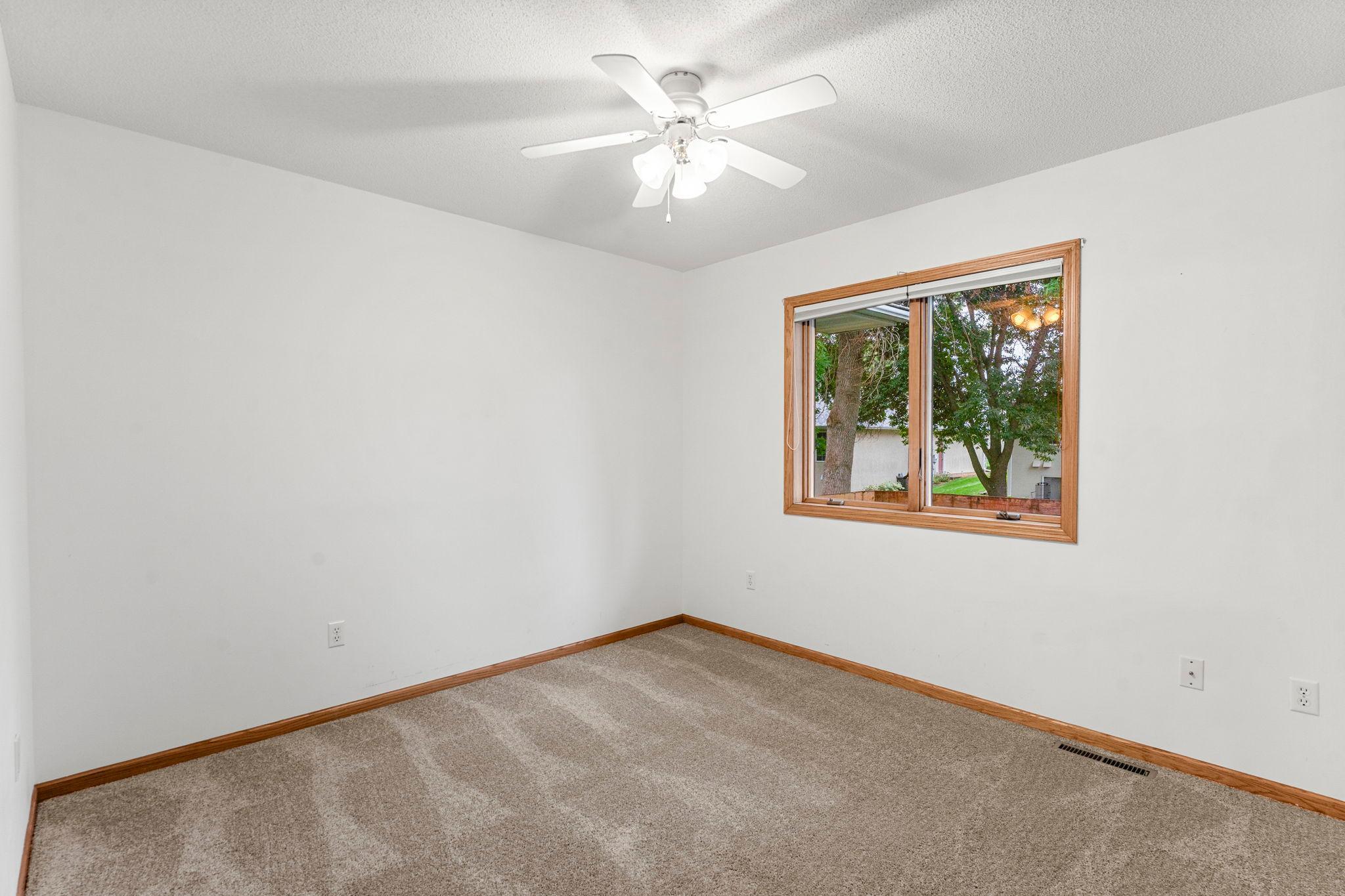 View of Residential at 1284 Quincy Circle, Shakopee MN 55379, Shakopee (35 of 70) - Mike Wilen | Minnesota Team Real Estate