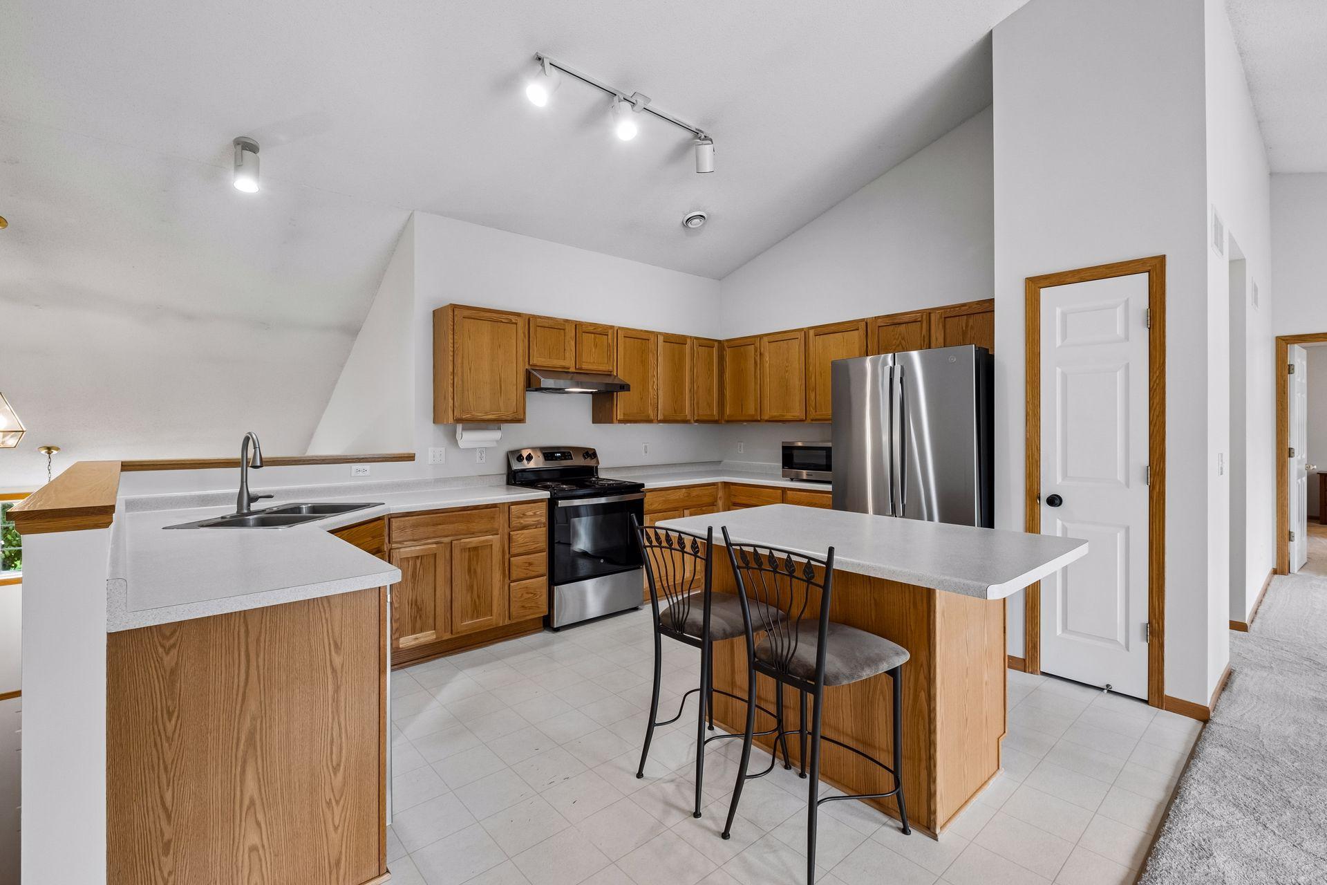 View of Residential at 6646 154th Street #162, Apple Valley MN 55124, Apple Valley (7 of 26) - Mike Wilen | Minnesota Team Real Estate