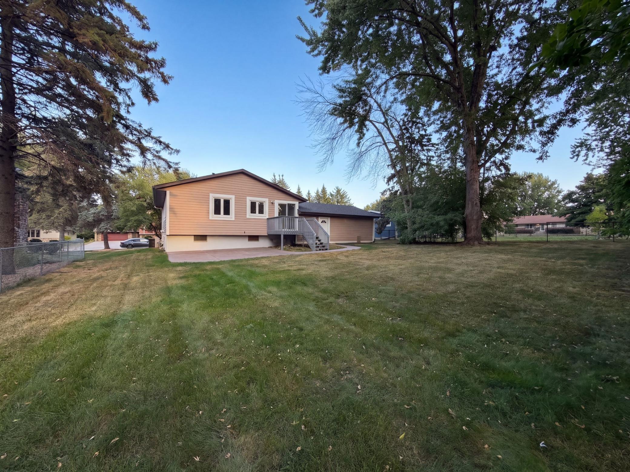 View of Residential at 1896 Richal Drive, Woodbury MN 55125, Woodbury (20 of 21) - Mike Wilen | Minnesota Team Real Estate