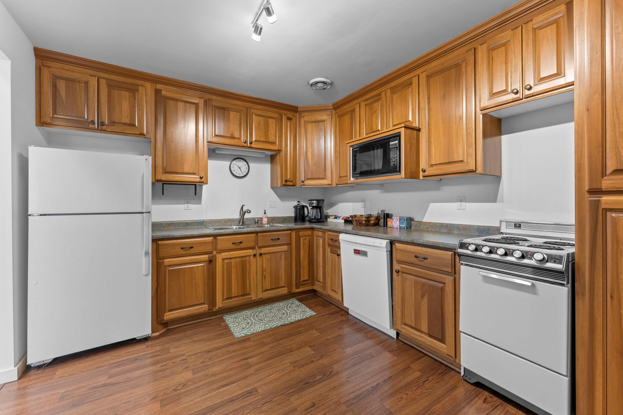 View of Commercial Sale at 4251 Nicollet Avenue, Minneapolis MN 55409, Minneapolis (15 of 39) - Mike Wilen | Minnesota Team Real Estate