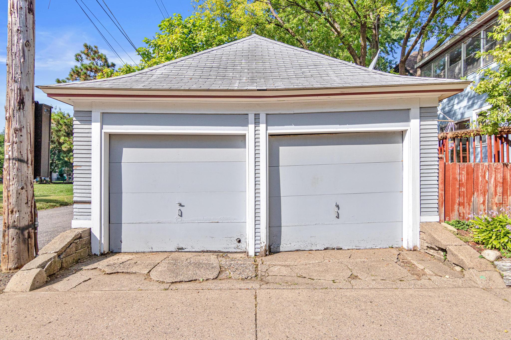View of Residential at 742 Holly Avenue, Saint Paul MN 55104, Saint Paul (34 of 38) - Mike Wilen | Minnesota Team Real Estate