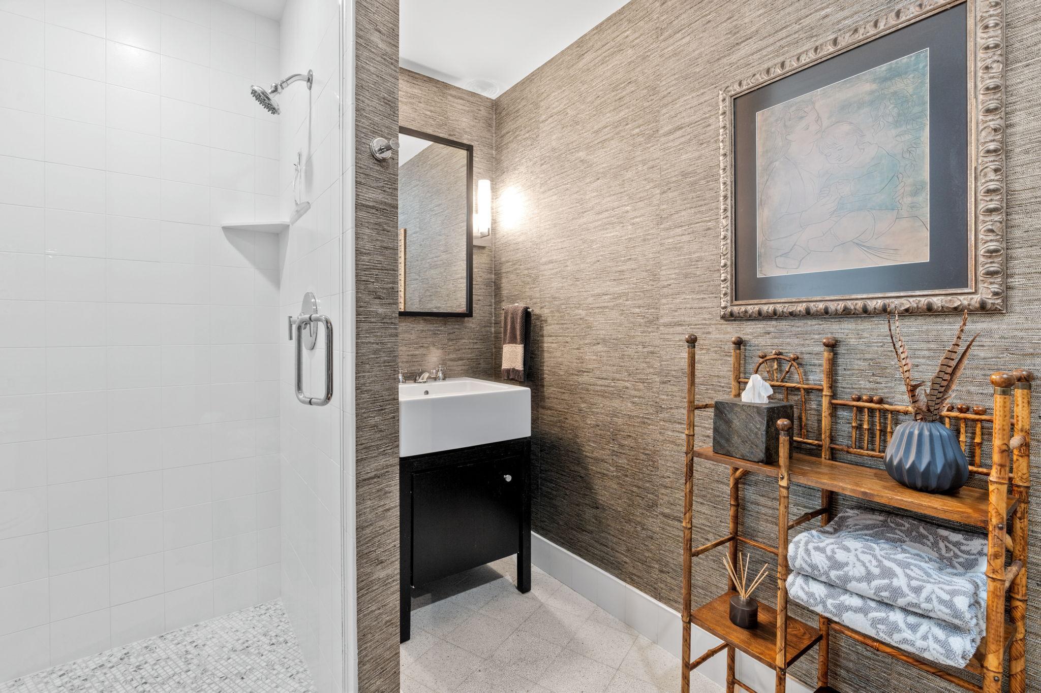 View of Residential at 111 4th Avenue #403, Minneapolis MN 55401, Minneapolis (32 of 46) - Mike Wilen | Minnesota Team Real Estate