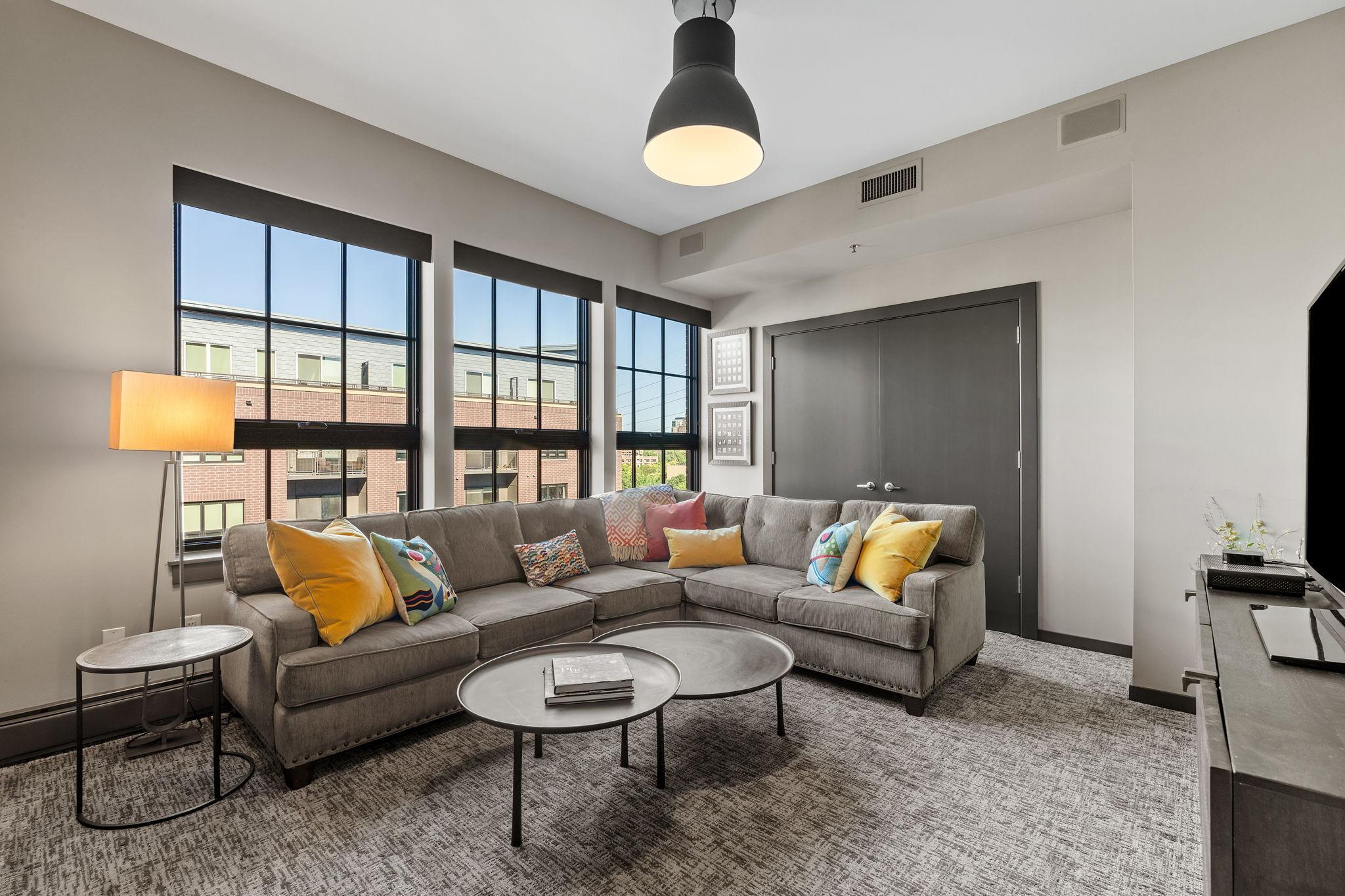 View of Residential at 111 4th Avenue #403, Minneapolis MN 55401, Minneapolis (26 of 46) - Mike Wilen | Minnesota Team Real Estate