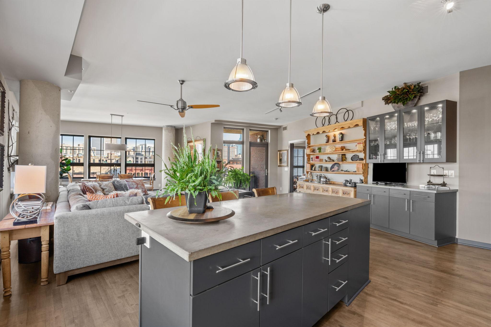 View of Residential at 111 4th Avenue #403, Minneapolis MN 55401, Minneapolis (10 of 46) - Mike Wilen | Minnesota Team Real Estate