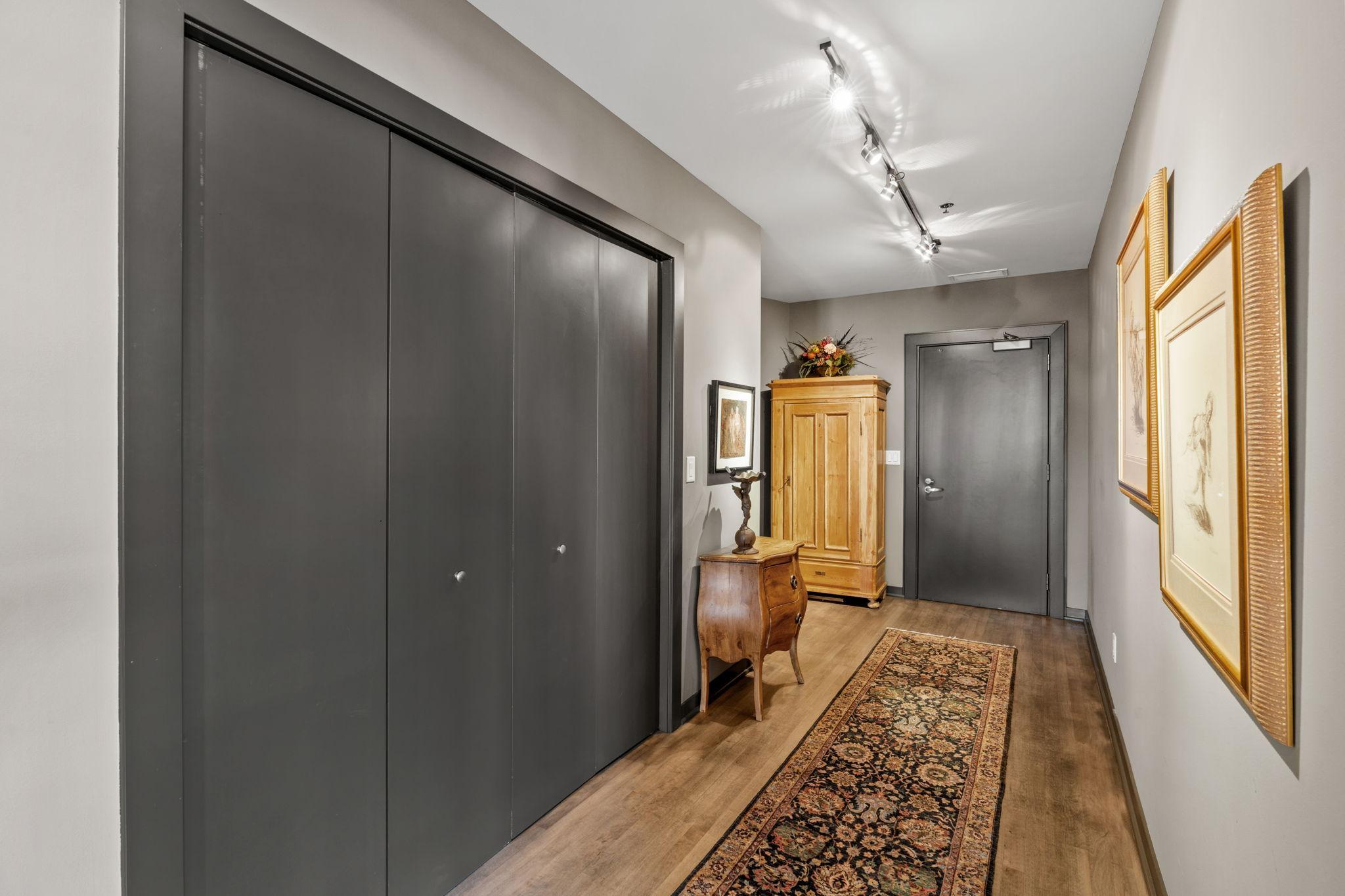 View of Residential at 111 4th Avenue #403, Minneapolis MN 55401, Minneapolis (30 of 46) - Mike Wilen | Minnesota Team Real Estate