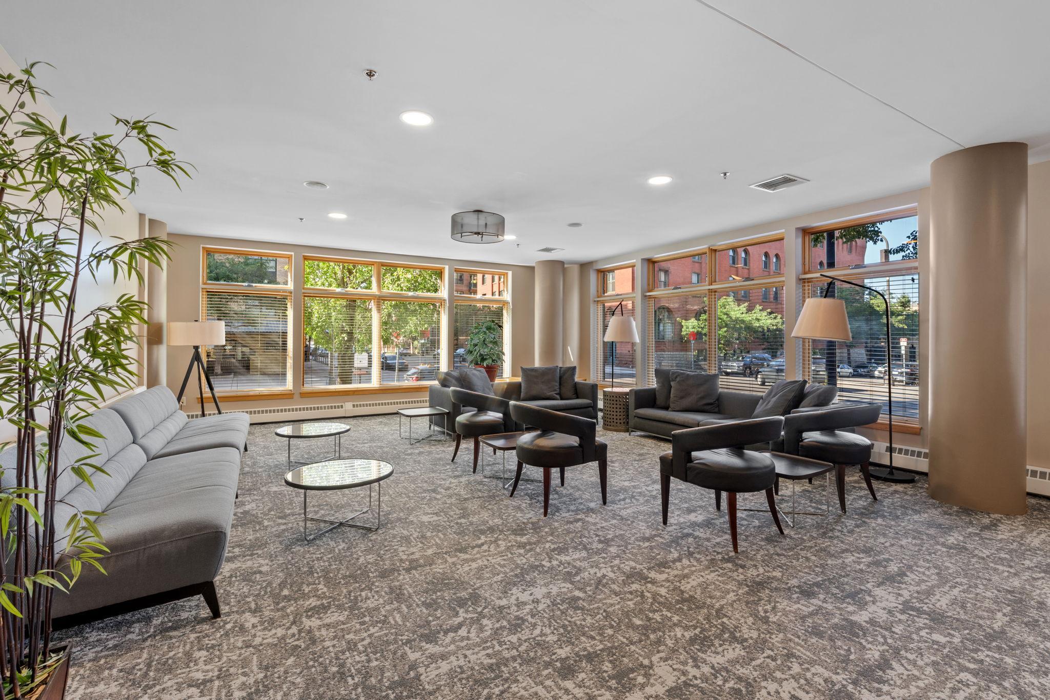 View of Residential at 111 4th Avenue #403, Minneapolis MN 55401, Minneapolis (41 of 46) - Mike Wilen | Minnesota Team Real Estate