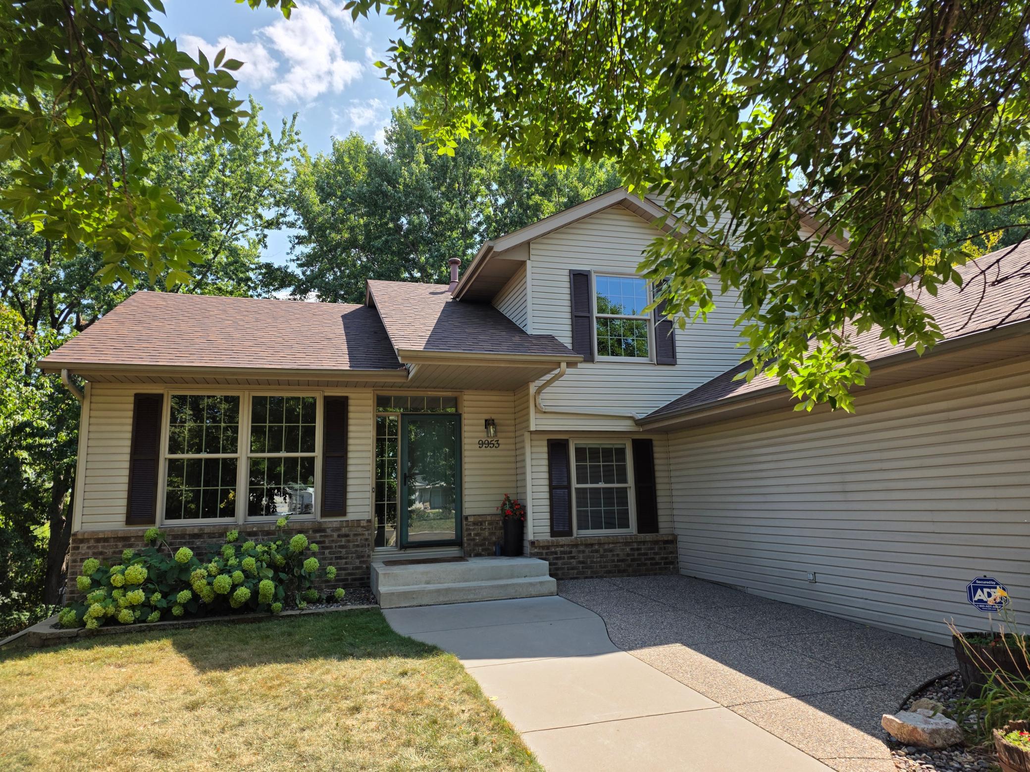 View of Residential at 9953 Starlight Drive, Woodbury MN 55125, Woodbury (2 of 50) - Mike Wilen | Minnesota Team Real Estate