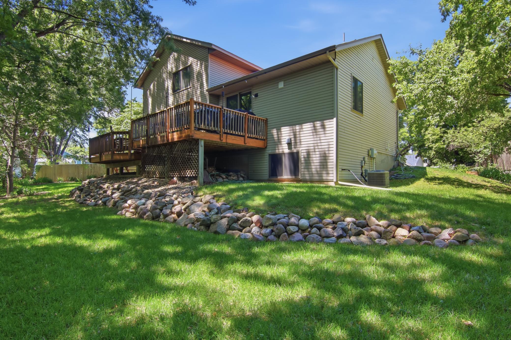 View of Residential at 9953 Starlight Drive, Woodbury MN 55125, Woodbury (38 of 50) - Mike Wilen | Minnesota Team Real Estate