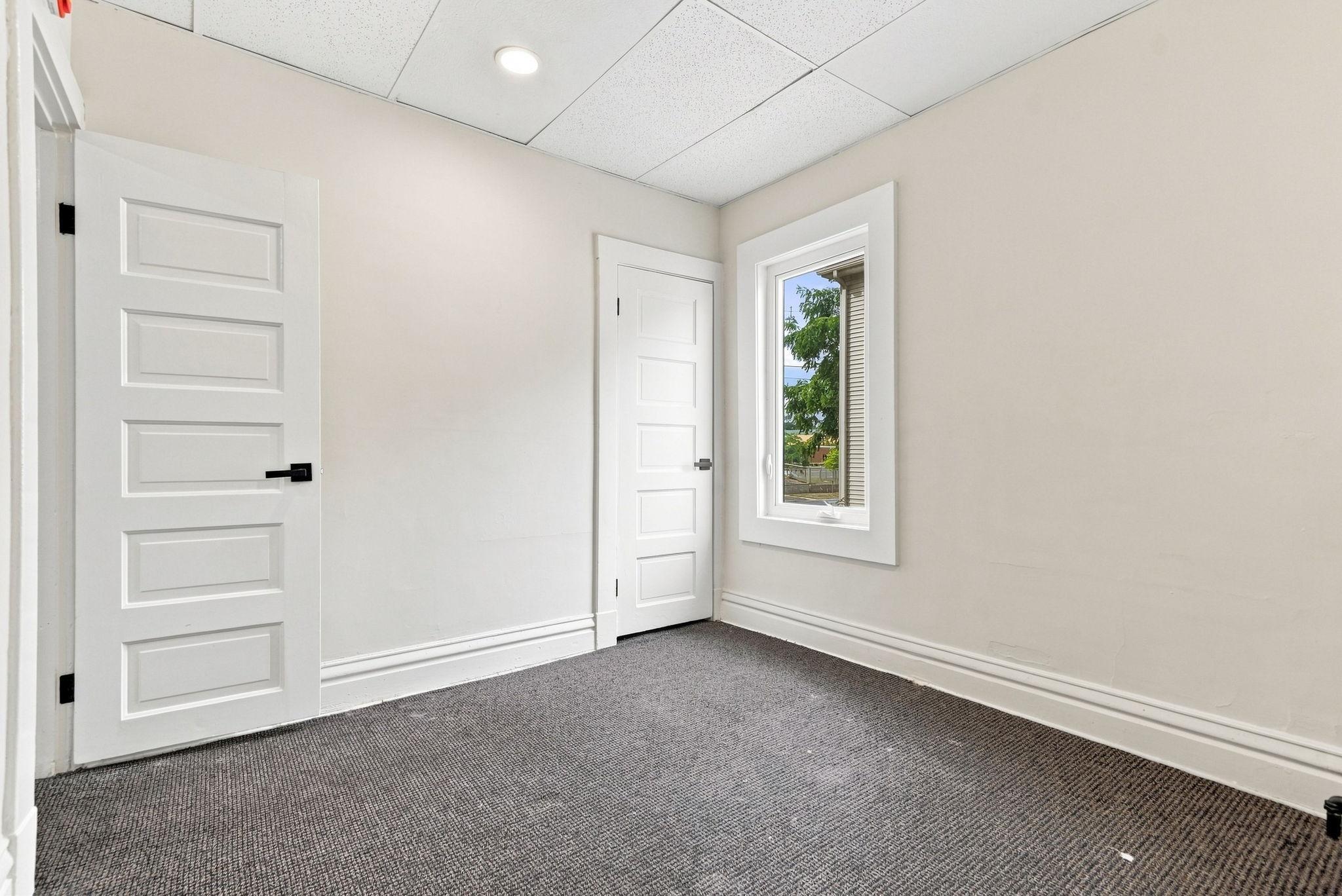 View of Residential Income at 483 Lawson Avenue, Saint Paul MN 55117, Saint Paul (25 of 69) - Mike Wilen | Minnesota Team Real Estate