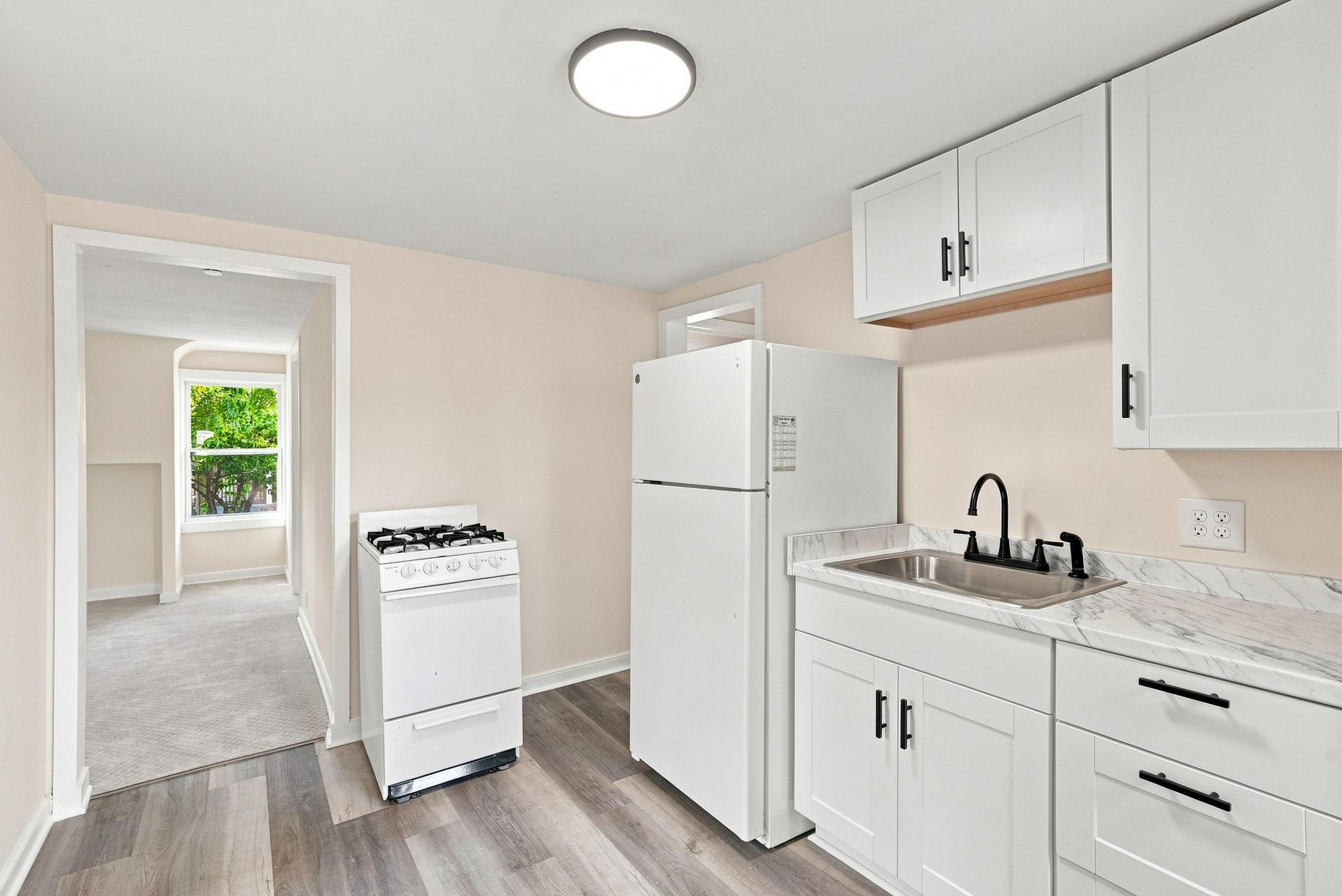 View of Residential Income at 483 Lawson Avenue, Saint Paul MN 55117, Saint Paul (39 of 69) - Mike Wilen | Minnesota Team Real Estate