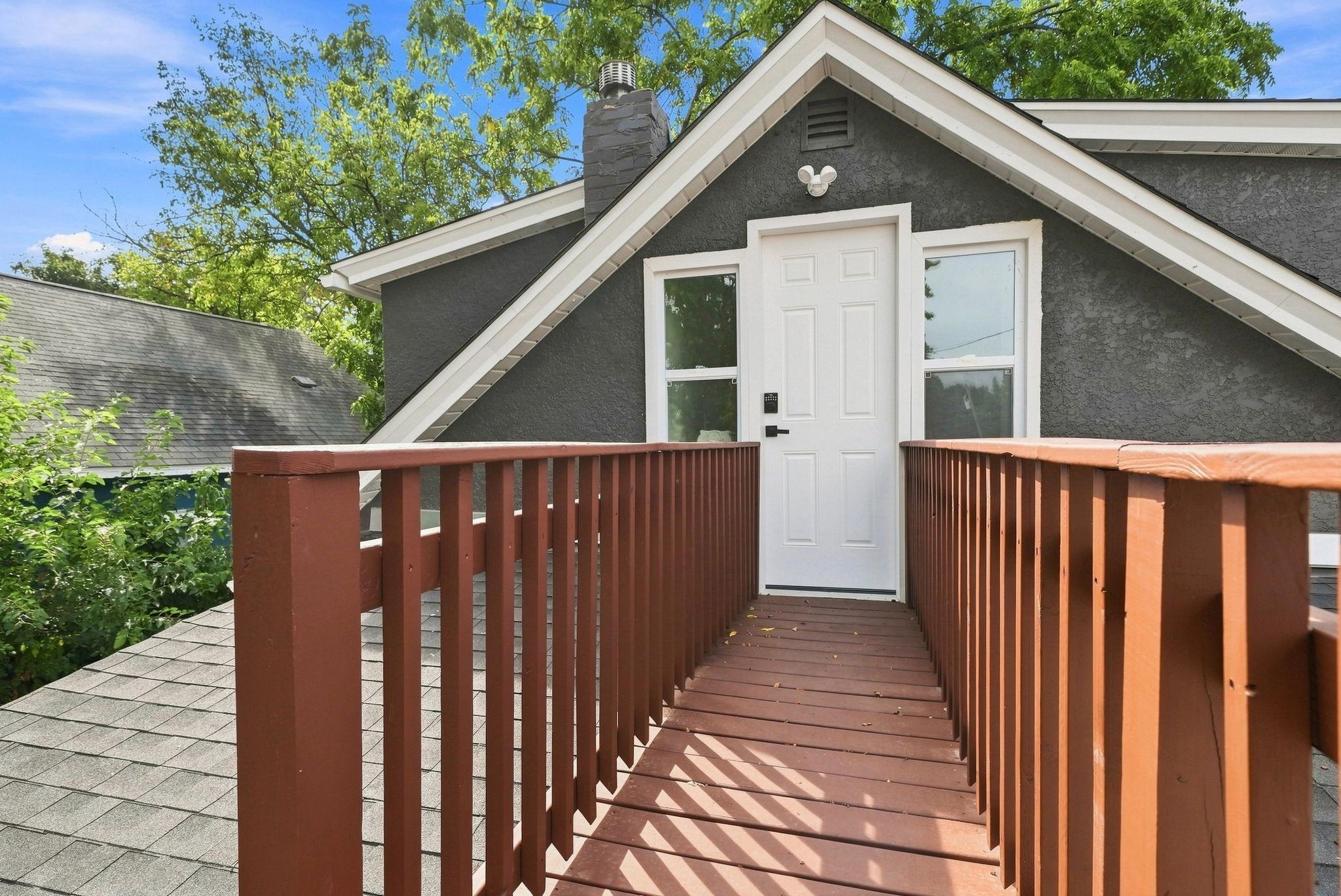 View of Residential Income at 483 Lawson Avenue, Saint Paul MN 55117, Saint Paul (38 of 69) - Mike Wilen | Minnesota Team Real Estate