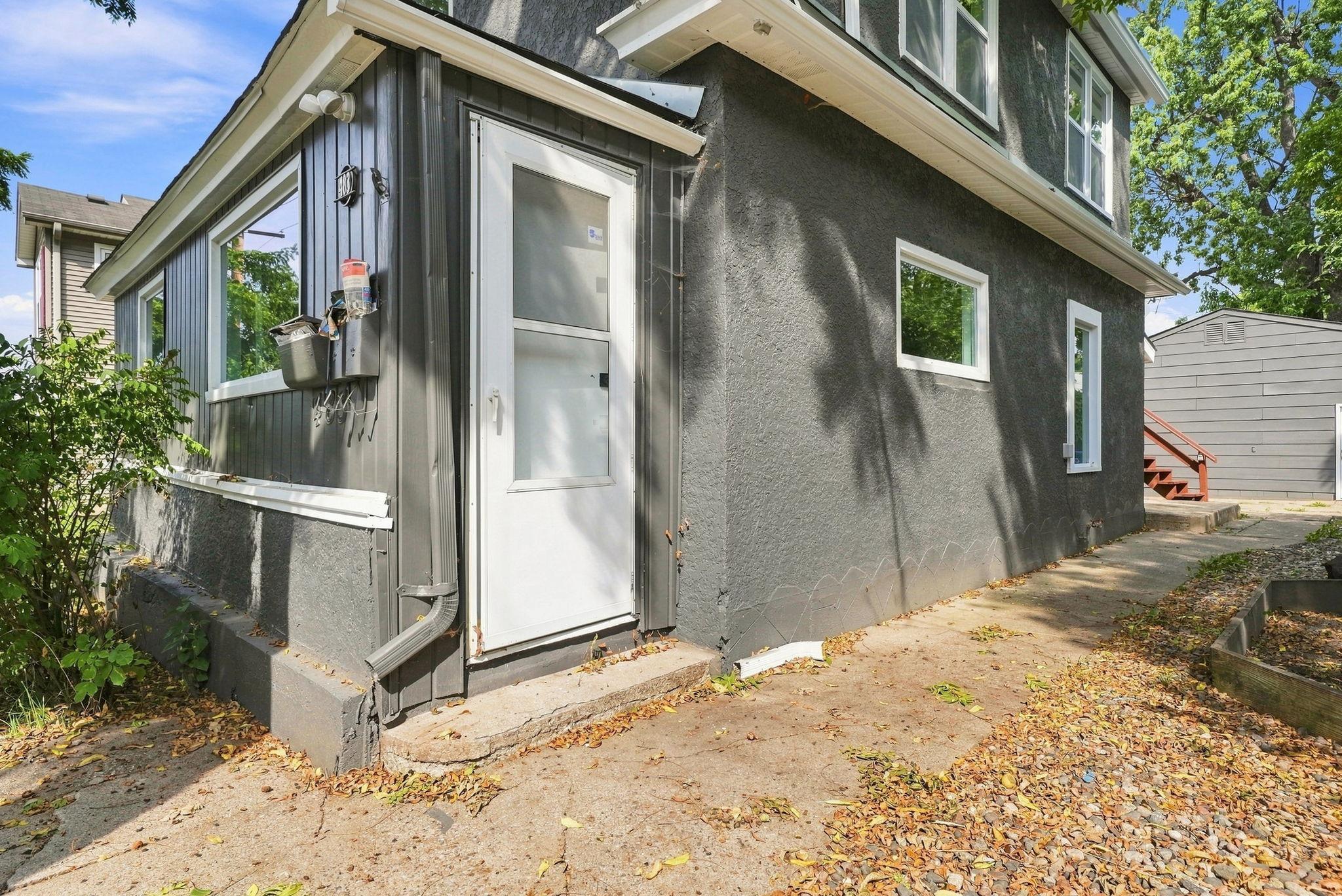 View of Residential Income at 483 Lawson Avenue, Saint Paul MN 55117, Saint Paul (63 of 69) - Mike Wilen | Minnesota Team Real Estate
