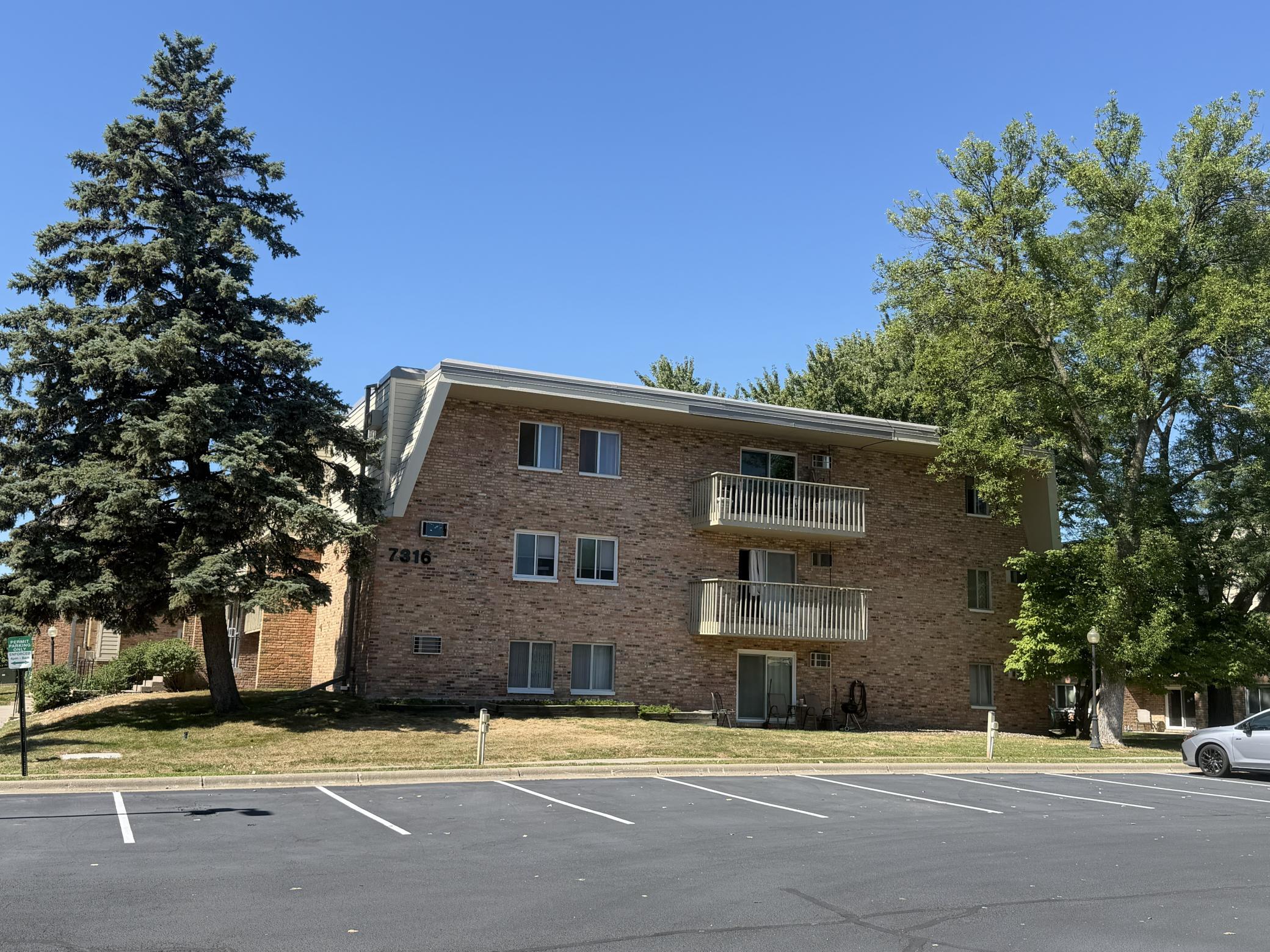 View of Residential at 7316 22nd Street #305, Saint Louis Park MN 55426, Saint Louis Park (5 of 41) - Mike Wilen | Minnesota Team Real Estate