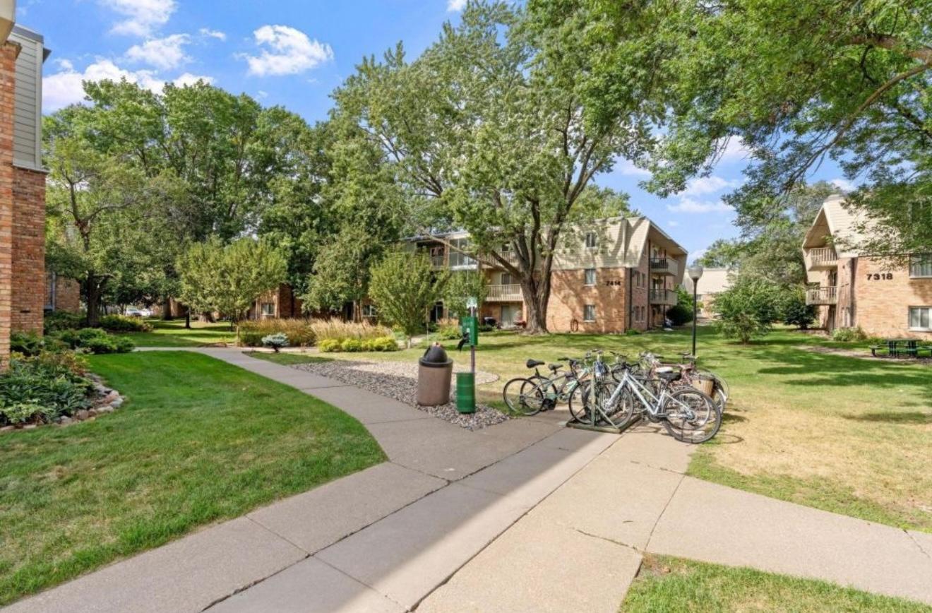 View of Residential at 7316 22nd Street #305, Saint Louis Park MN 55426, Saint Louis Park (37 of 41) - Mike Wilen | Minnesota Team Real Estate