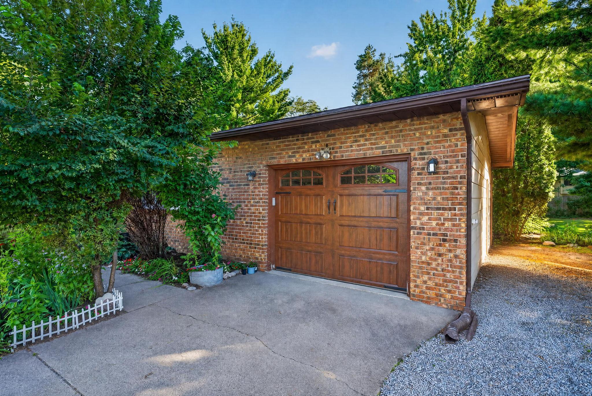 View of Residential at 86 Golden Lake Road, Circle Pines MN 55014, Circle Pines (17 of 31) - Mike Wilen | Minnesota Team Real Estate