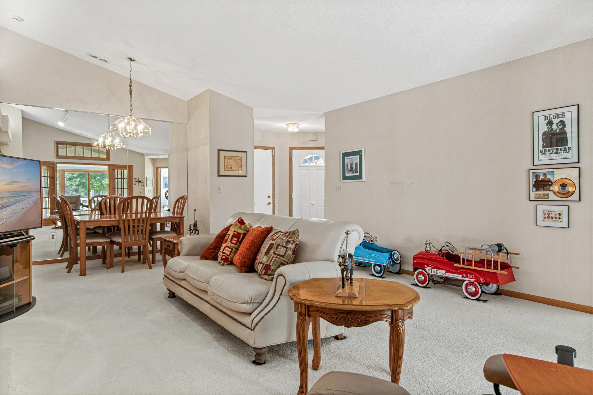 View of Residential at 713 85th Lane, Coon Rapids MN 55433, Coon Rapids (5 of 29) - Mike Wilen | Minnesota Team Real Estate