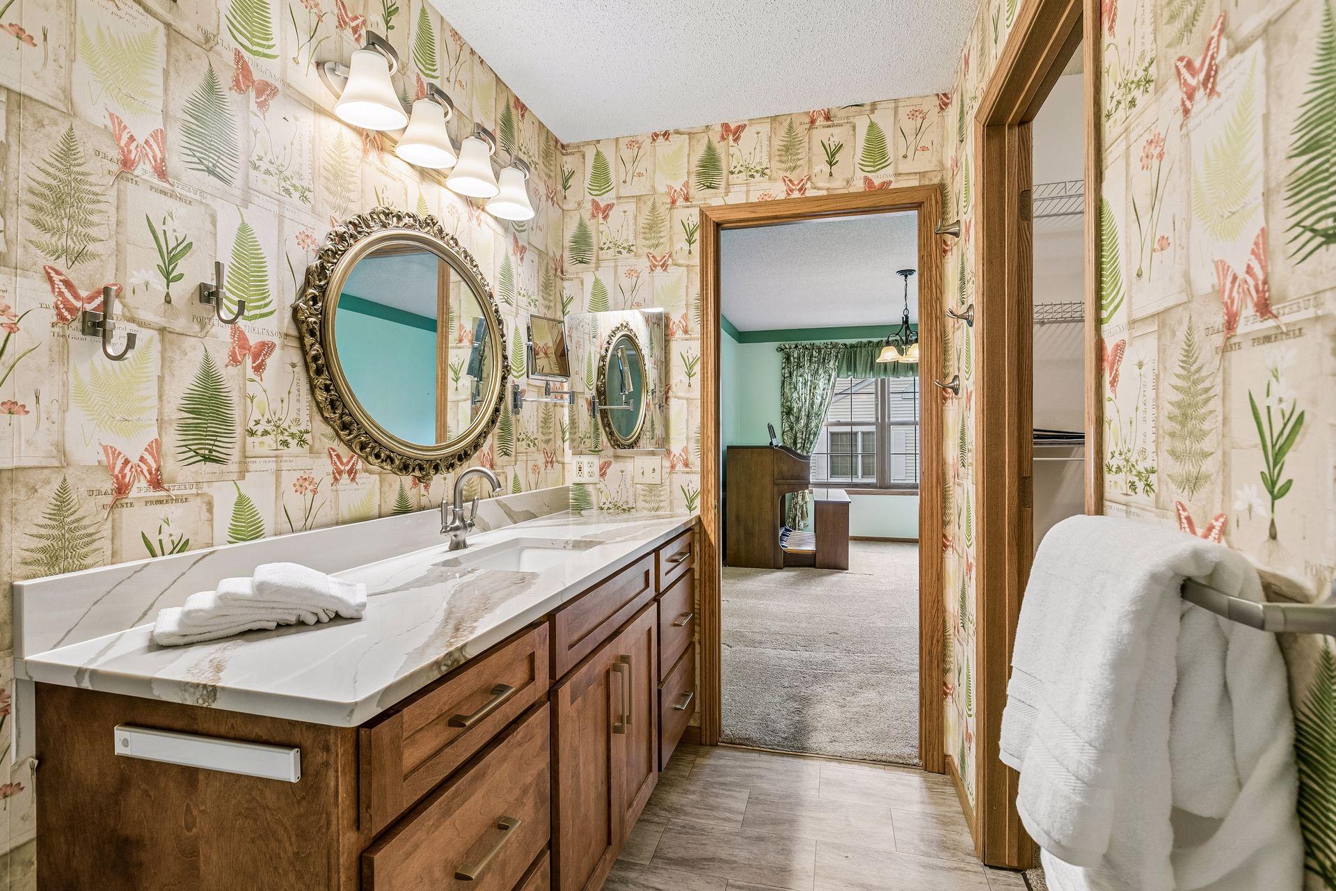 View of Residential at 64 Thompson Avenue #43, West Saint Paul MN 55118, West Saint Paul (23 of 30) - Mike Wilen | Minnesota Team Real Estate