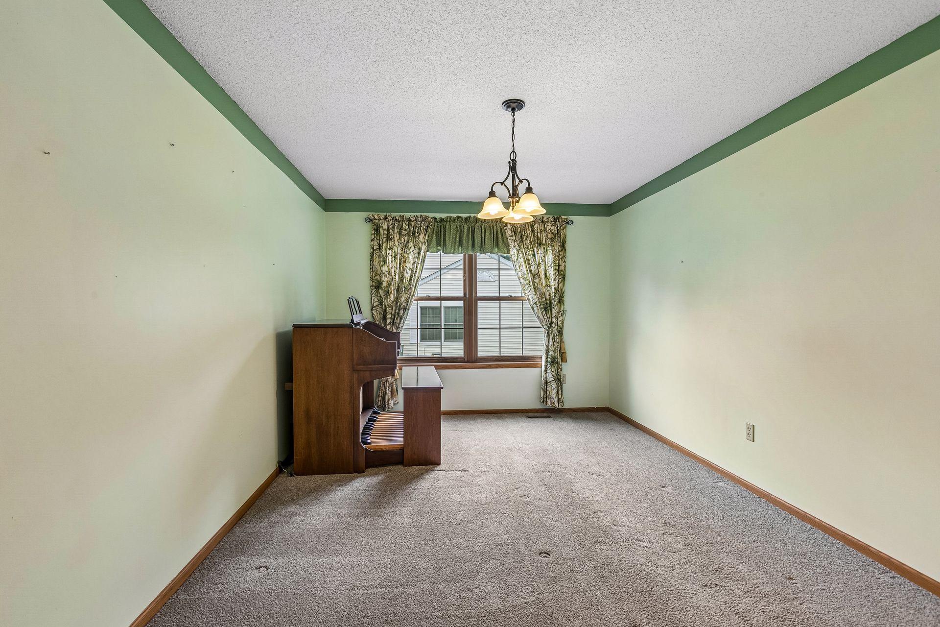View of Residential at 64 Thompson Avenue #43, West Saint Paul MN 55118, West Saint Paul (21 of 30) - Mike Wilen | Minnesota Team Real Estate