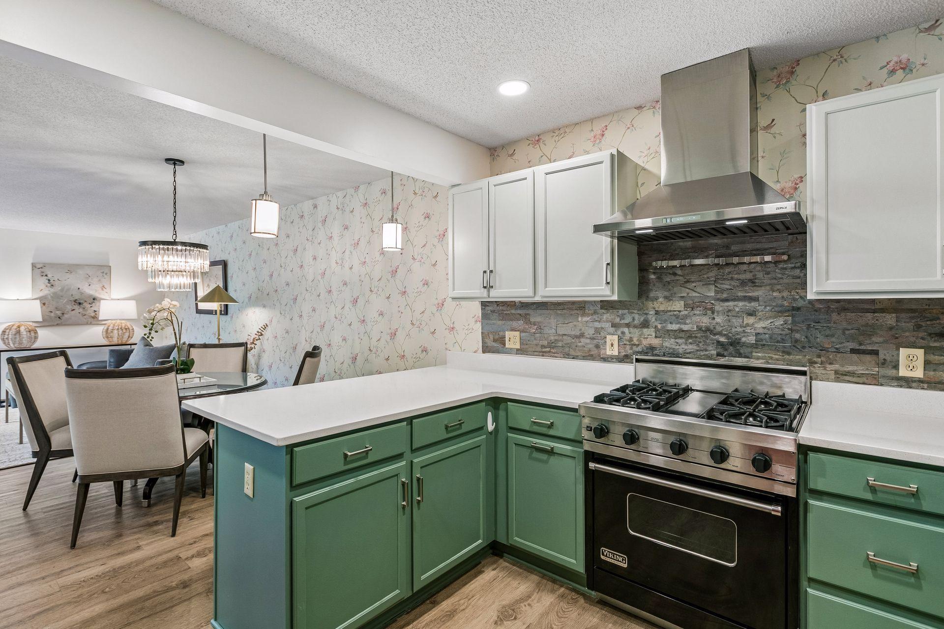 View of Residential at 64 Thompson Avenue #43, West Saint Paul MN 55118, West Saint Paul (19 of 30) - Mike Wilen | Minnesota Team Real Estate
