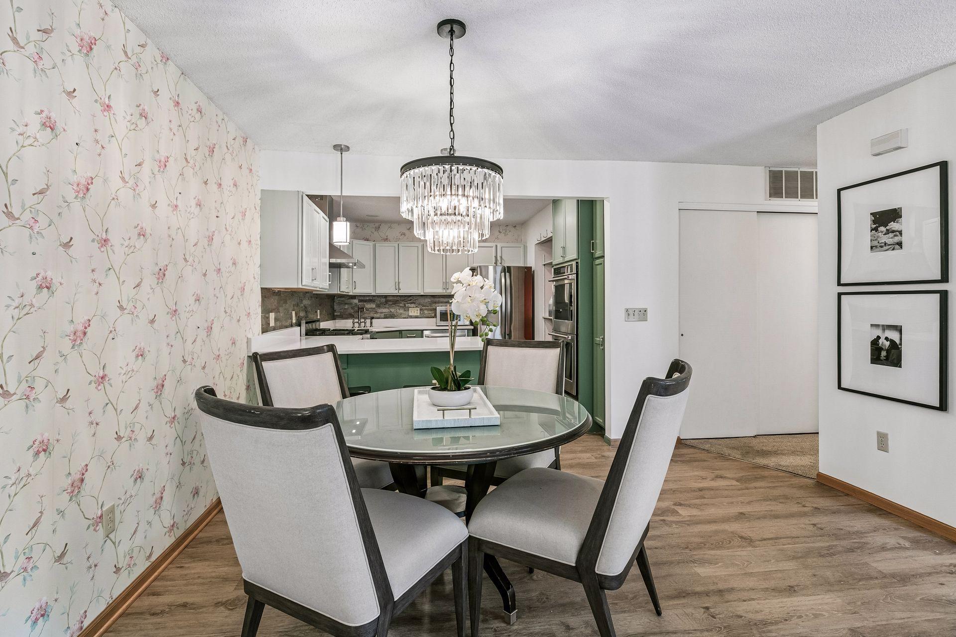 View of Residential at 64 Thompson Avenue #43, West Saint Paul MN 55118, West Saint Paul (15 of 30) - Mike Wilen | Minnesota Team Real Estate