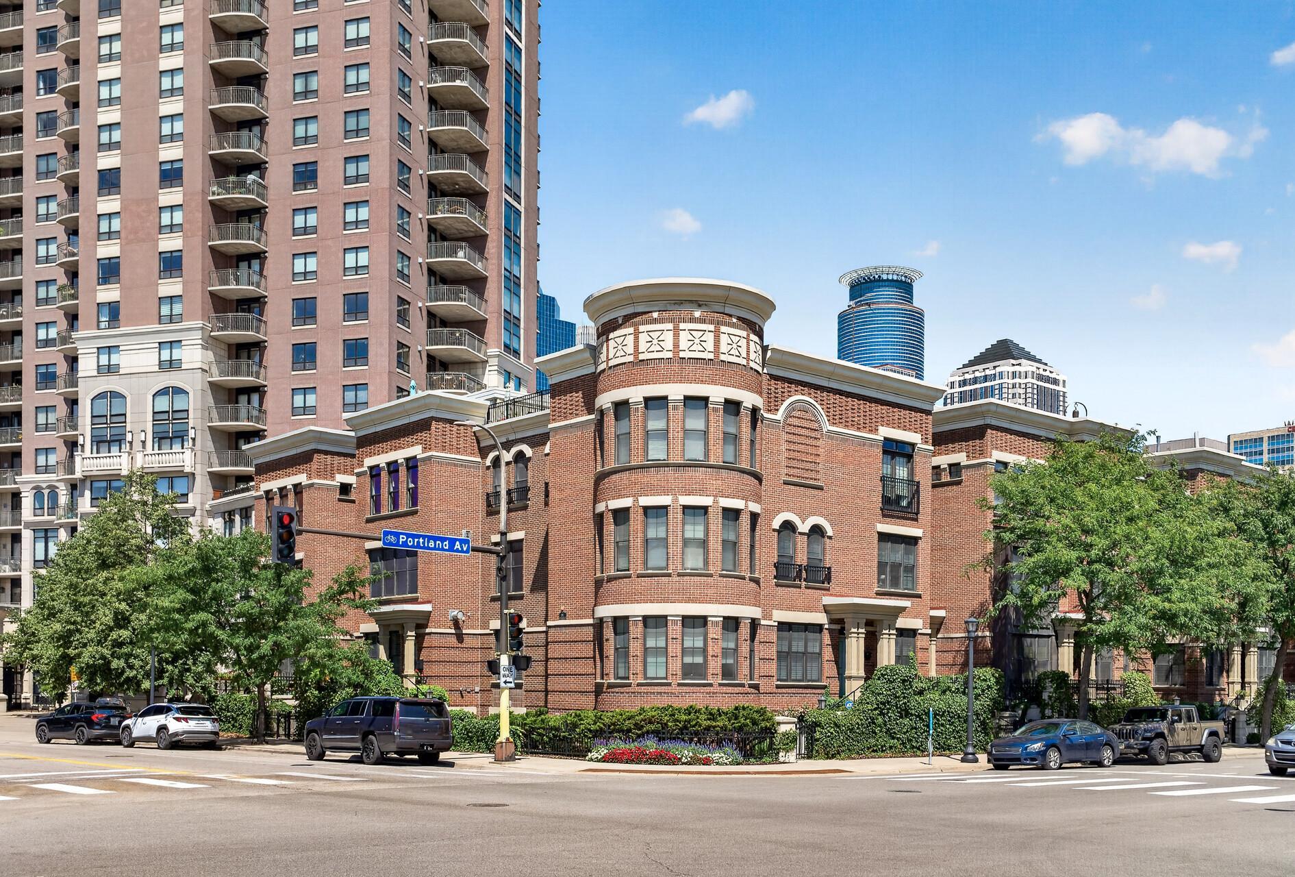 View of Residential at 530 Grant Street, Minneapolis MN 55404, Minneapolis (31 of 60) - Mike Wilen | Minnesota Team Real Estate