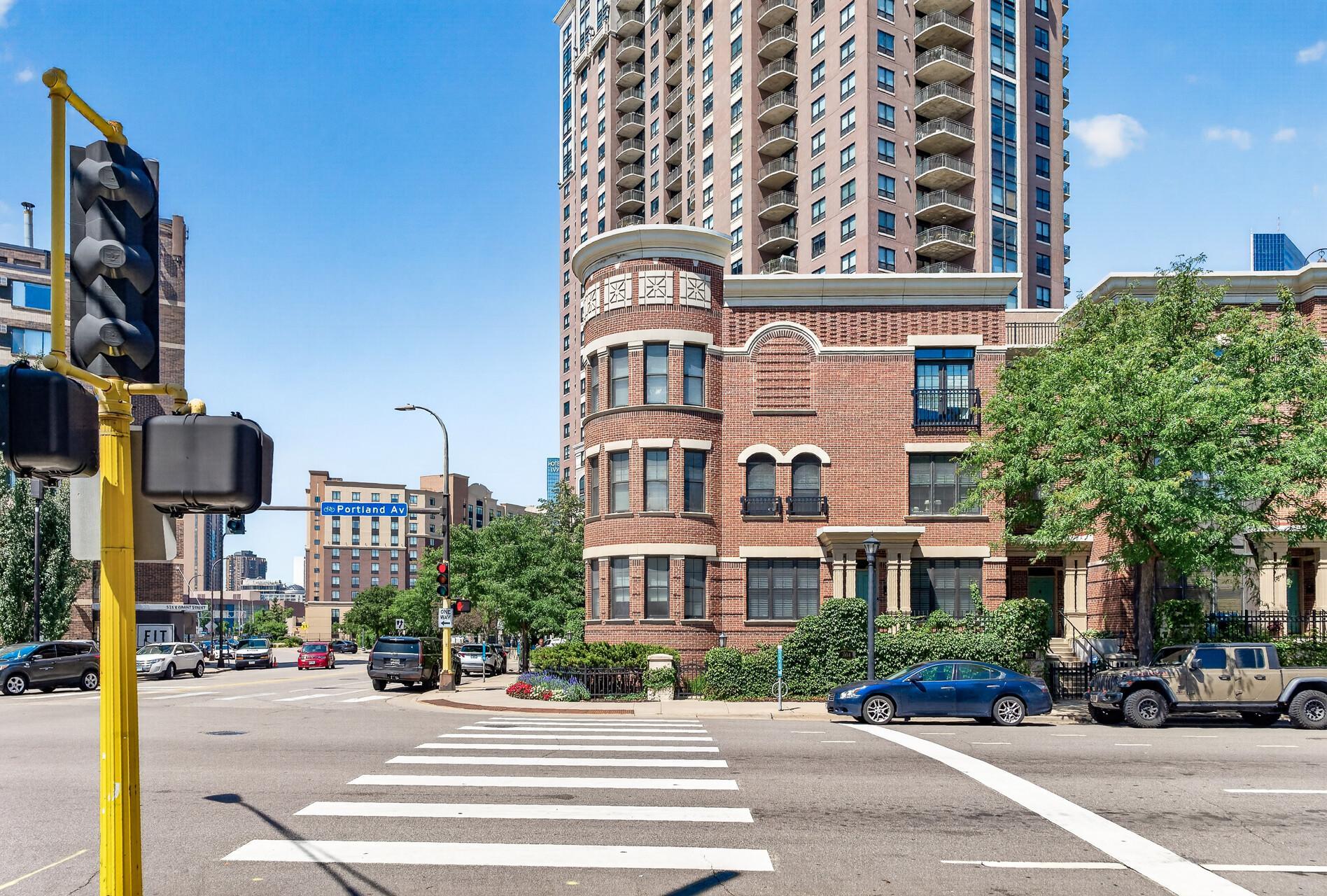 View of Residential at 530 Grant Street, Minneapolis MN 55404, Minneapolis (32 of 60) - Mike Wilen | Minnesota Team Real Estate