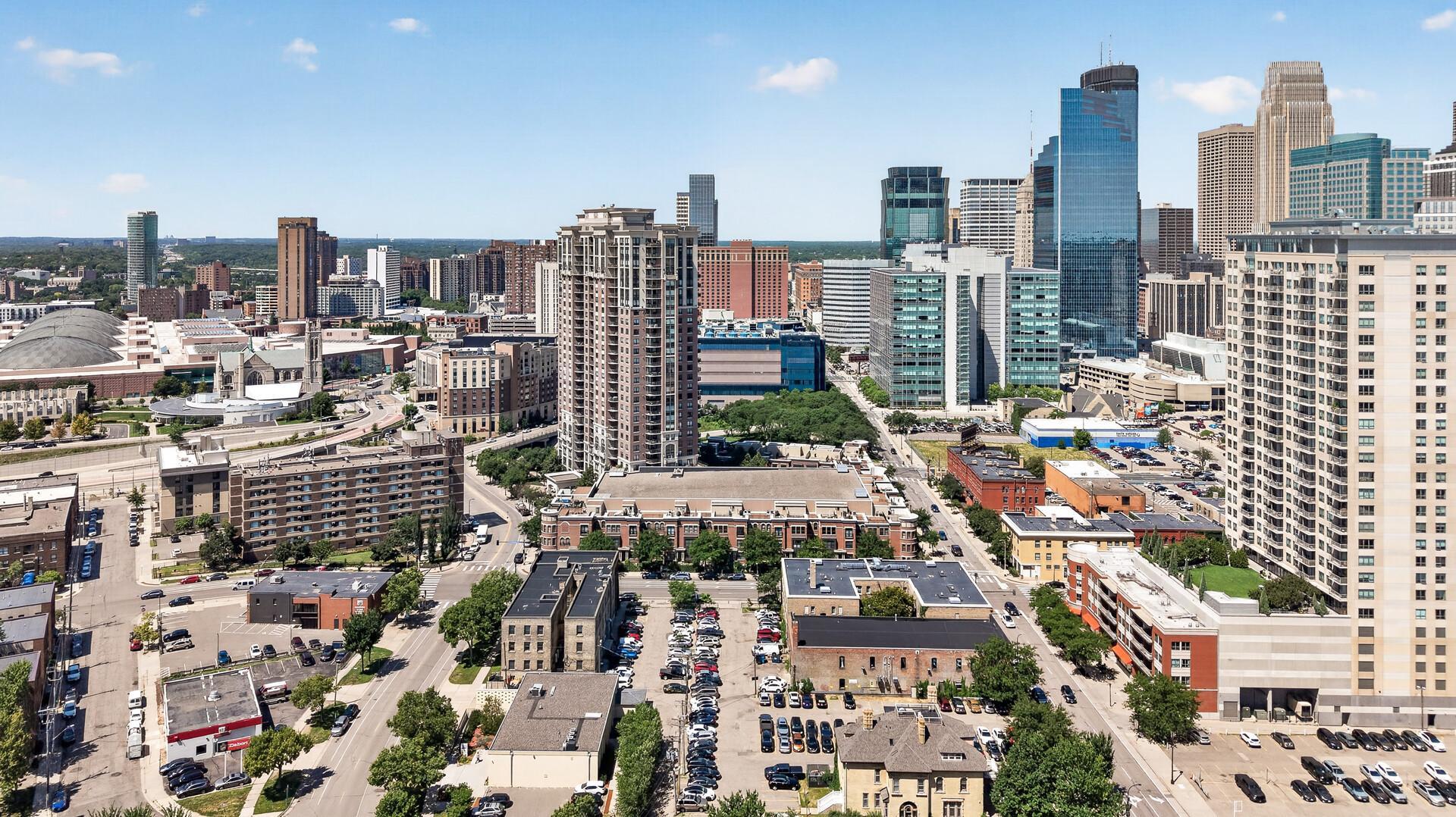 View of Residential at 530 Grant Street, Minneapolis MN 55404, Minneapolis (44 of 60) - Mike Wilen | Minnesota Team Real Estate