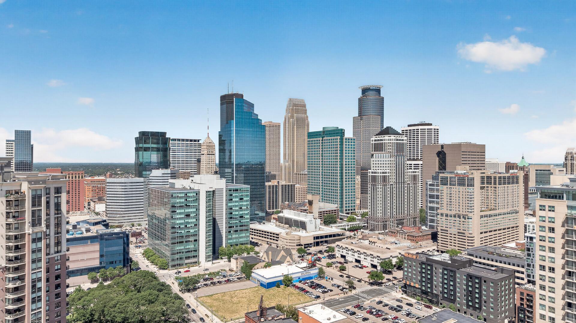 View of Residential at 530 Grant Street, Minneapolis MN 55404, Minneapolis (45 of 60) - Mike Wilen | Minnesota Team Real Estate