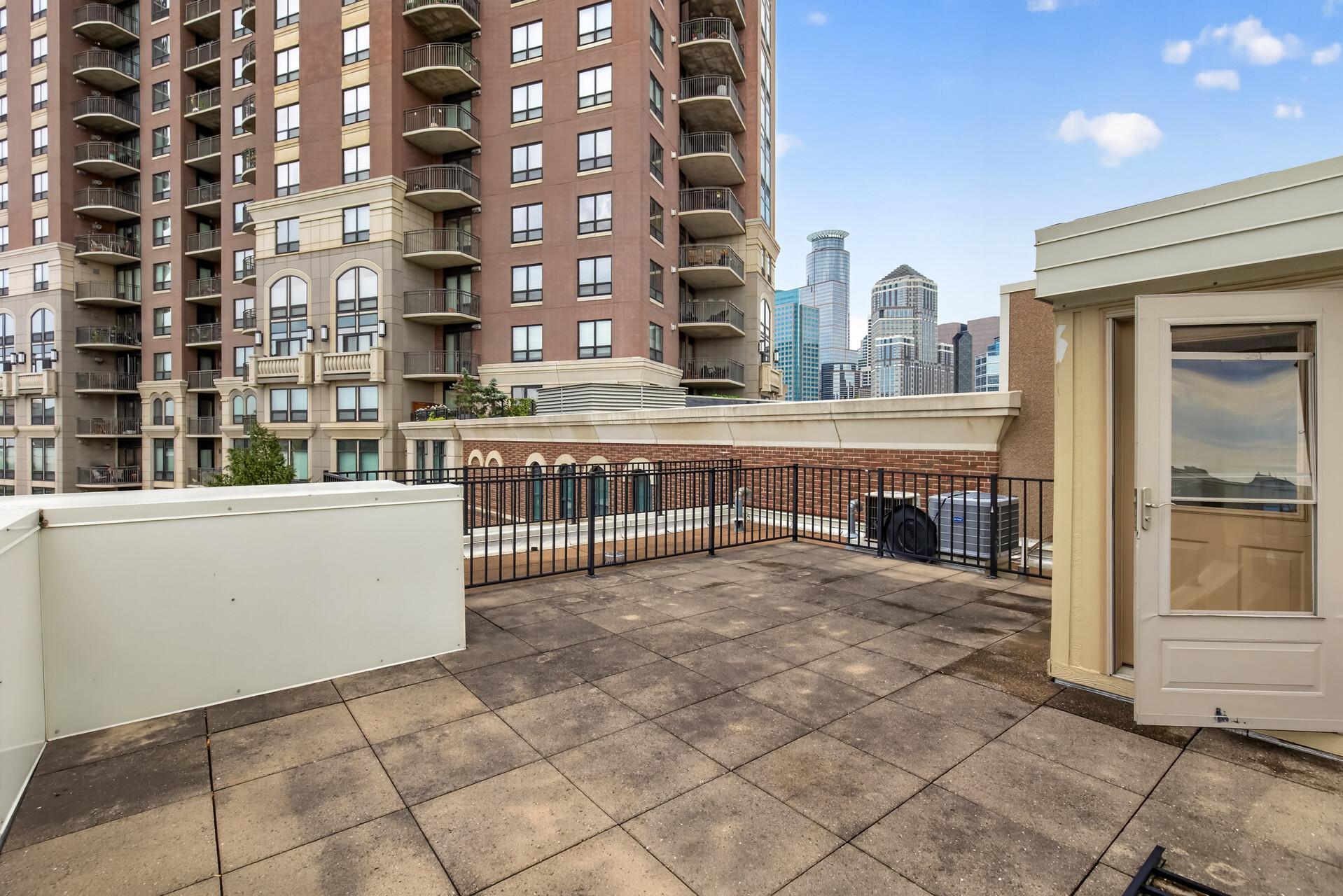 View of Residential at 530 Grant Street, Minneapolis MN 55404, Minneapolis (51 of 60) - Mike Wilen | Minnesota Team Real Estate