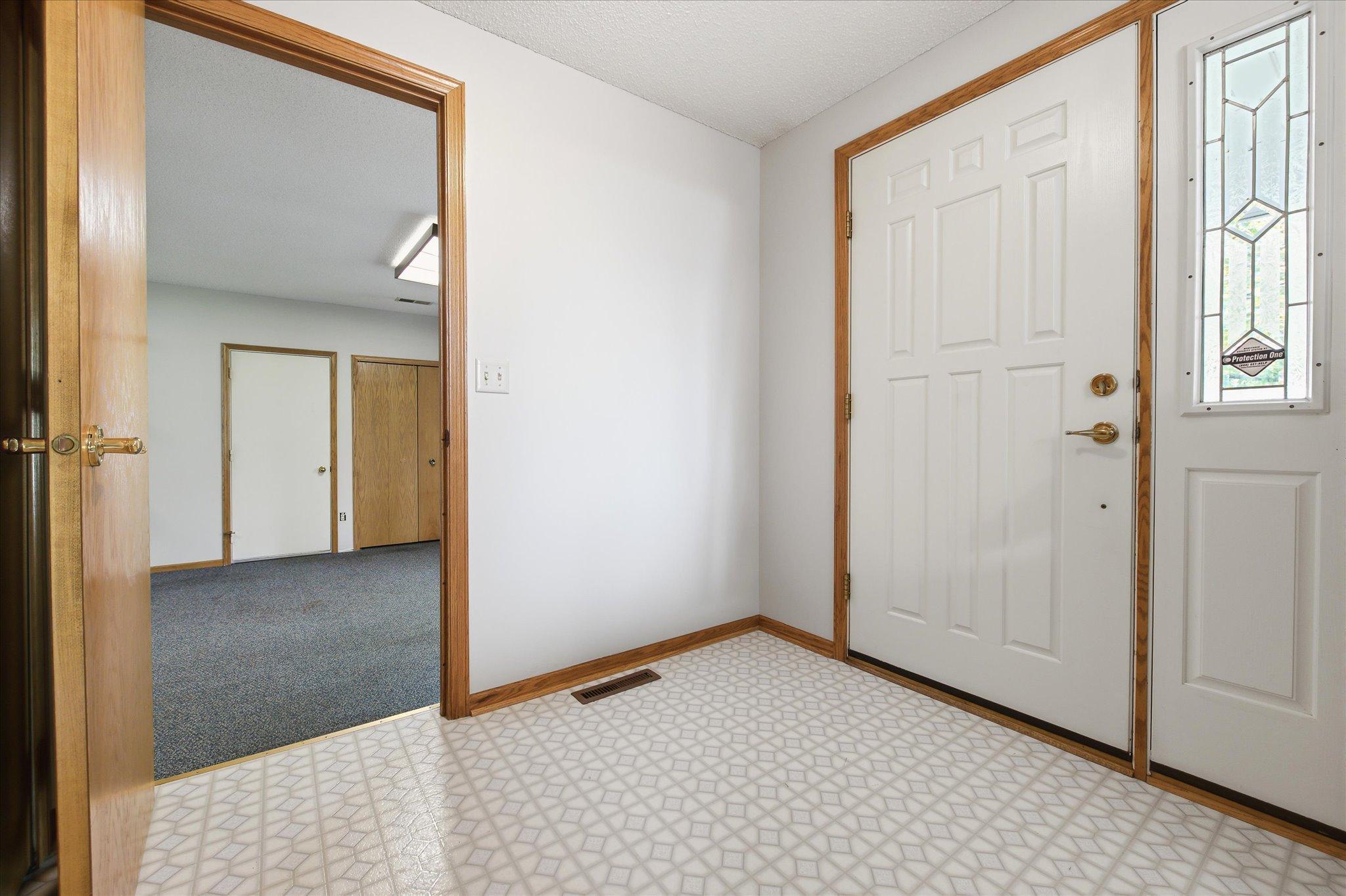 View of Residential at 5758 Heather Ridge Drive, Shoreview MN 55126, Shoreview (4 of 40) - Mike Wilen | Minnesota Team Real Estate