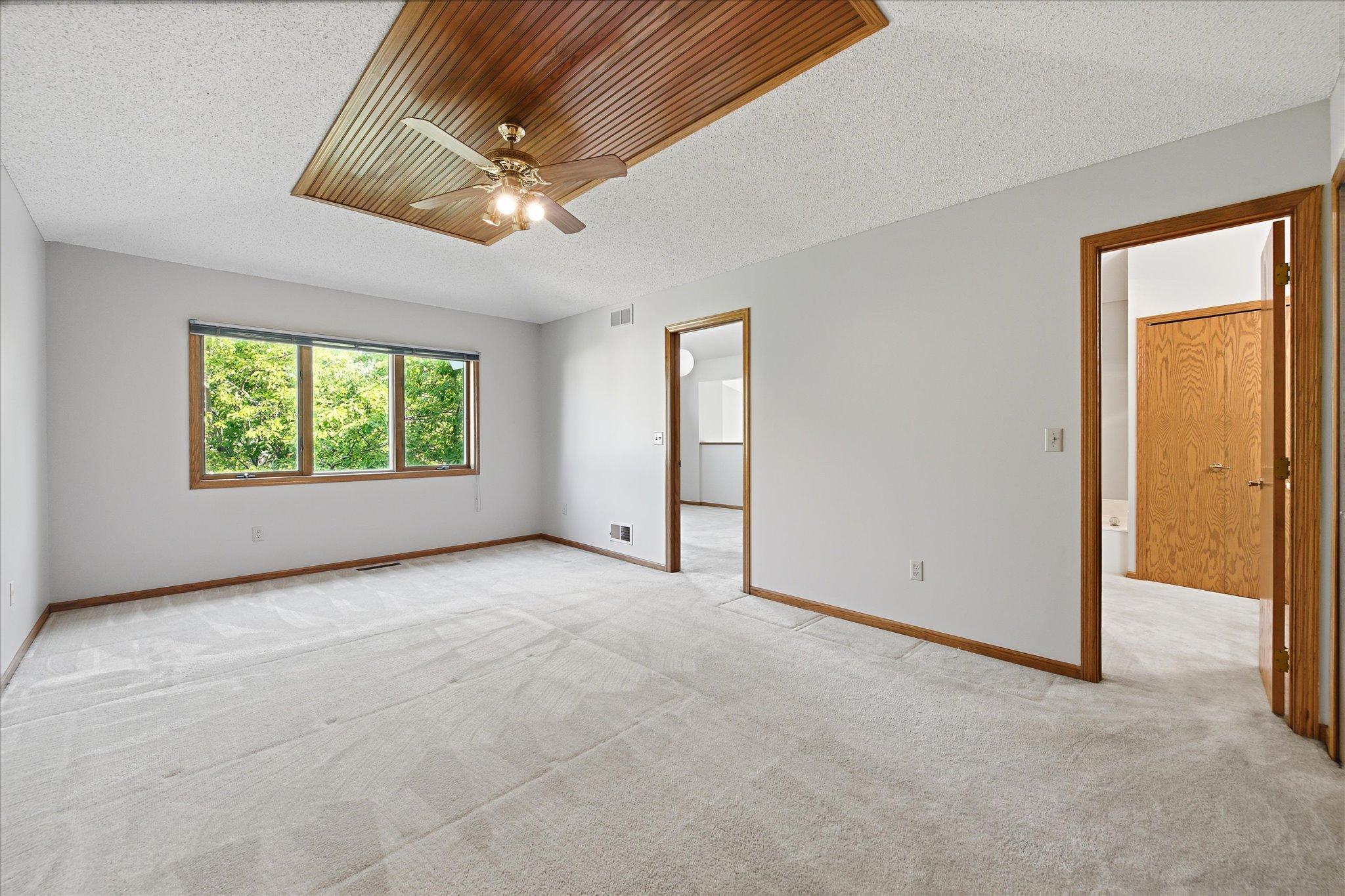 View of Residential at 5758 Heather Ridge Drive, Shoreview MN 55126, Shoreview (15 of 40) - Mike Wilen | Minnesota Team Real Estate