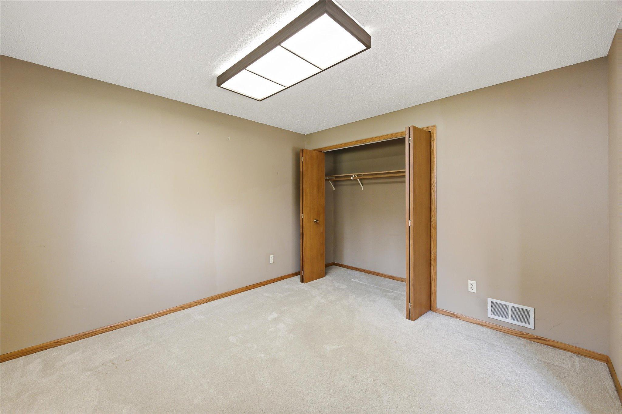 View of Residential at 5758 Heather Ridge Drive, Shoreview MN 55126, Shoreview (27 of 40) - Mike Wilen | Minnesota Team Real Estate