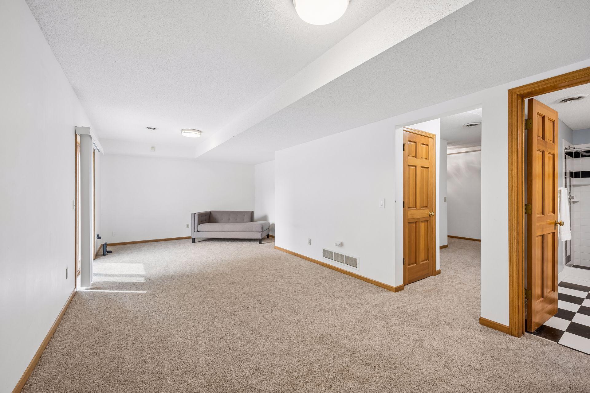 View of Residential at 16005 22nd Avenue, Plymouth MN 55447, Plymouth (27 of 42) - Mike Wilen | Minnesota Team Real Estate