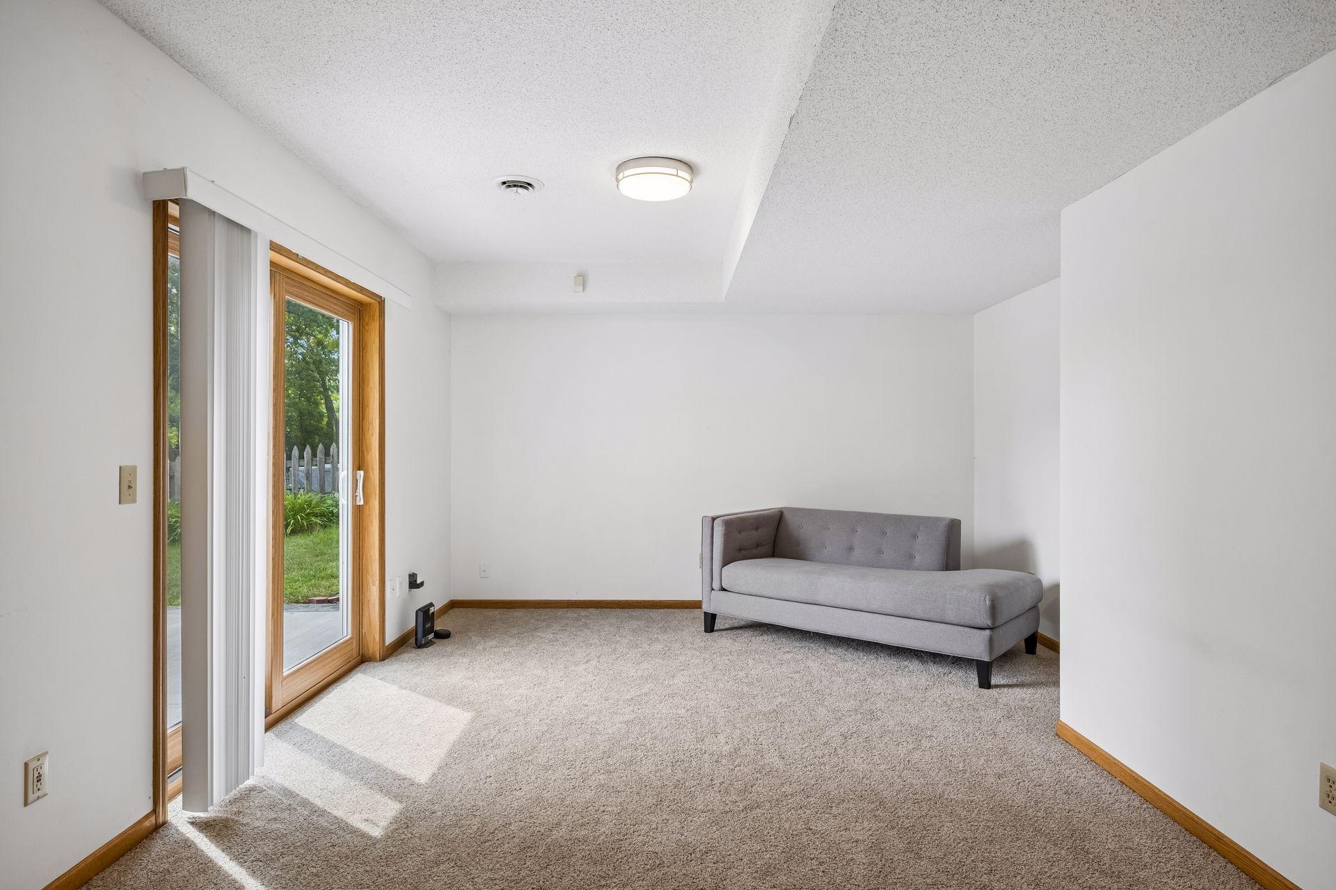 View of Residential at 16005 22nd Avenue, Plymouth MN 55447, Plymouth (28 of 42) - Mike Wilen | Minnesota Team Real Estate