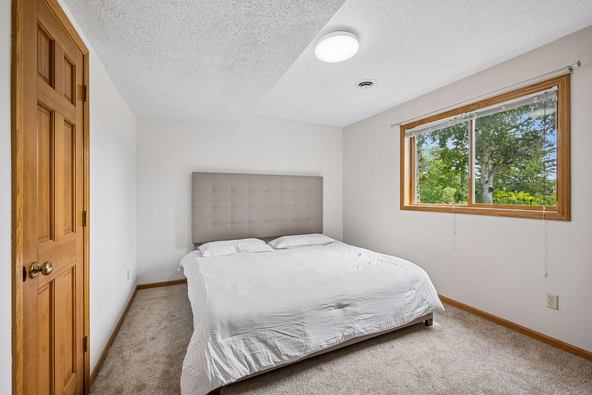 View of Residential at 16005 22nd Avenue, Plymouth MN 55447, Plymouth (30 of 42) - Mike Wilen | Minnesota Team Real Estate