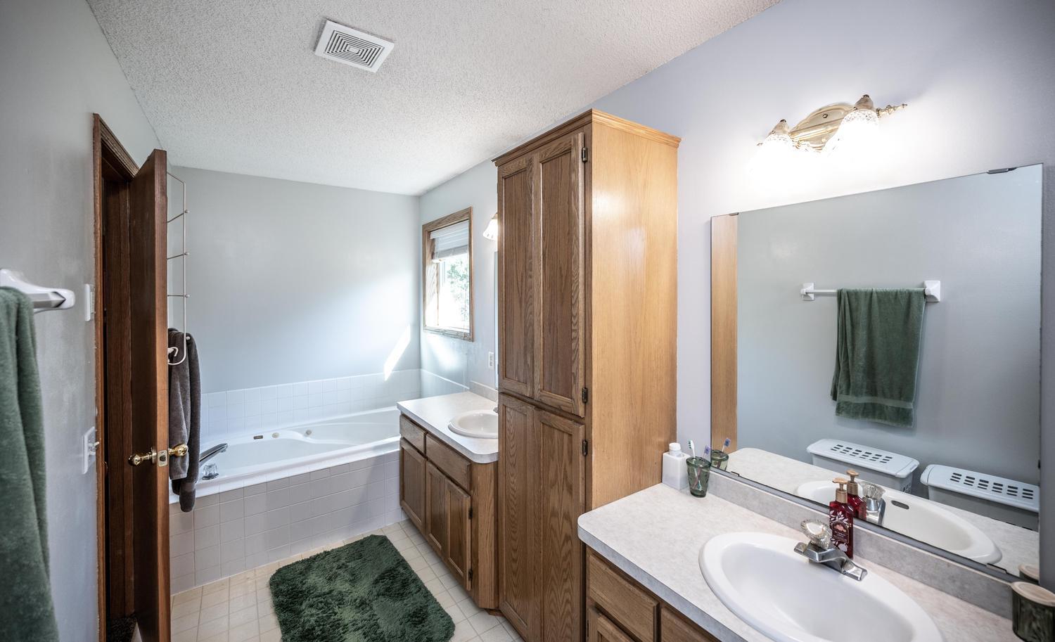 View of Residential at 18474 Everest Path, Farmington MN 55024, Farmington (16 of 29) - Mike Wilen | Minnesota Team Real Estate