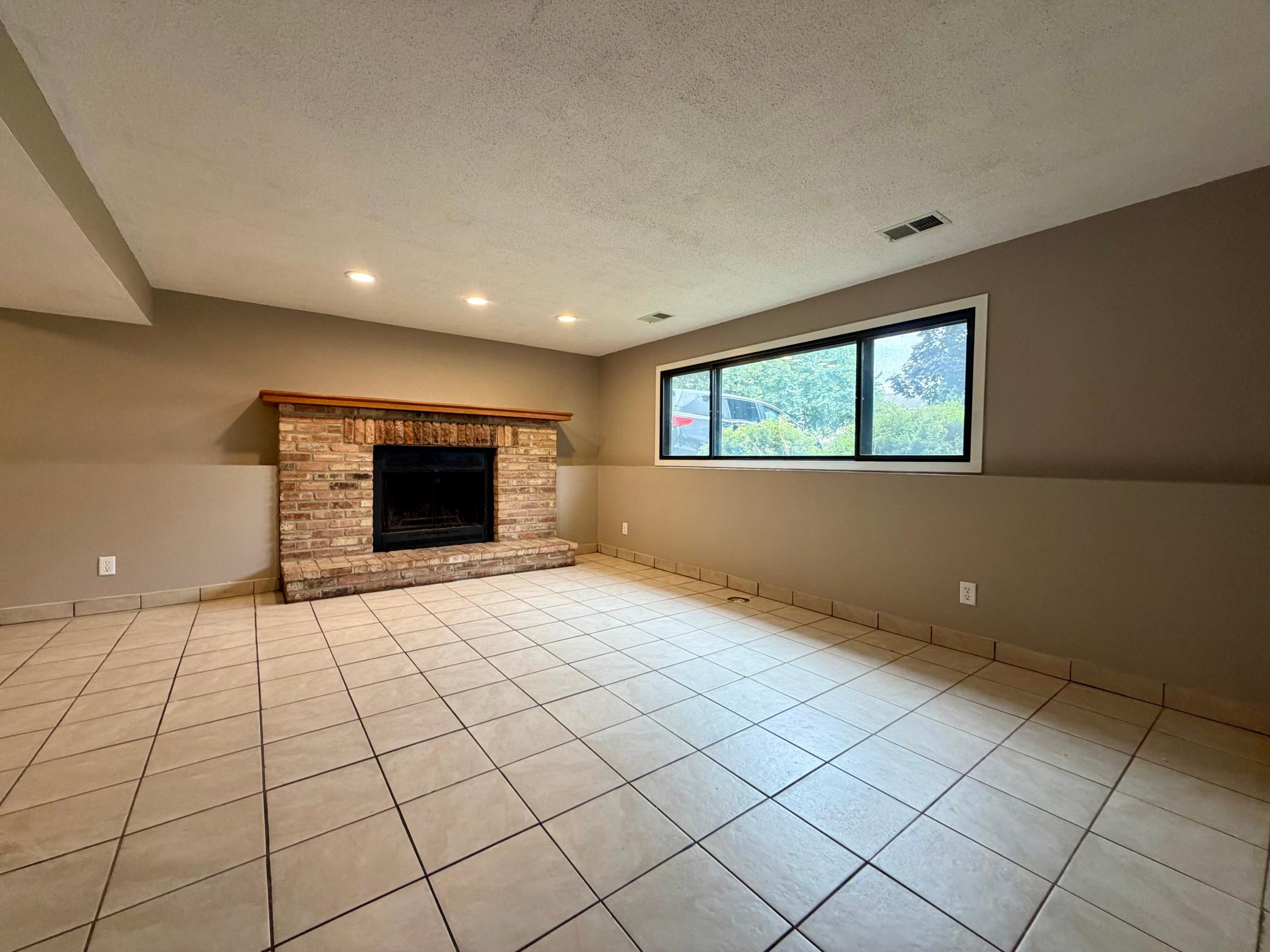 View of Residential at 1612 69th Avenue, Brooklyn Center MN 55430, Brooklyn Center (12 of 17) - Mike Wilen | Minnesota Team Real Estate