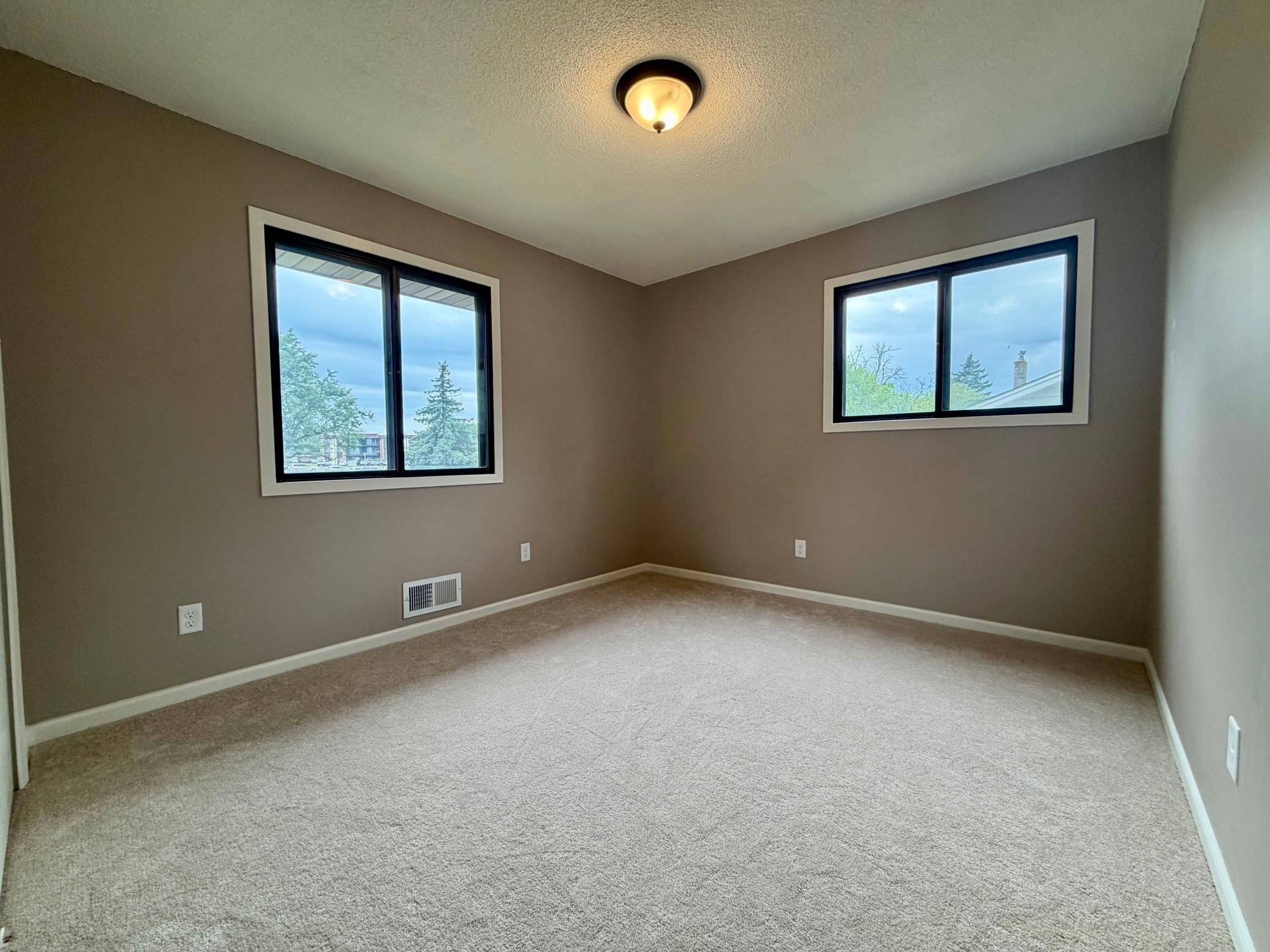 View of Residential at 1612 69th Avenue, Brooklyn Center MN 55430, Brooklyn Center (8 of 17) - Mike Wilen | Minnesota Team Real Estate
