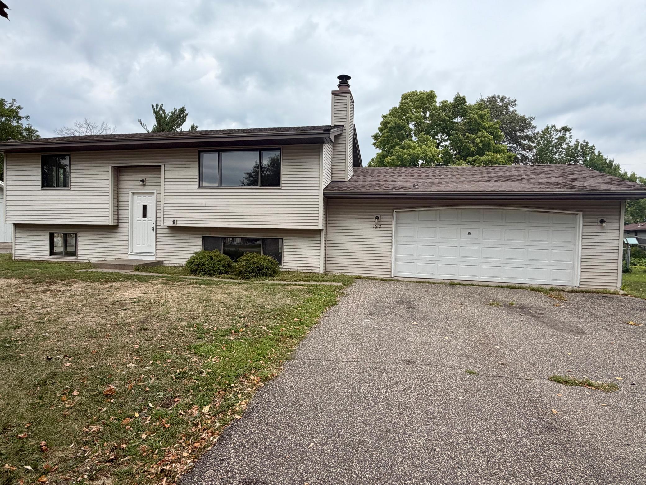 View of Residential at 1612 69th Avenue, Brooklyn Center MN 55430, Brooklyn Center (2 of 17) - Mike Wilen | Minnesota Team Real Estate
