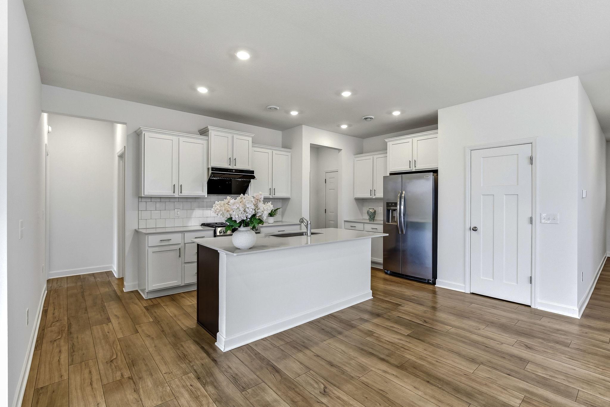 View of Residential at 5184 Useppa Trail, Woodbury MN 55129, Woodbury (12 of 47) - Mike Wilen | Minnesota Team Real Estate
