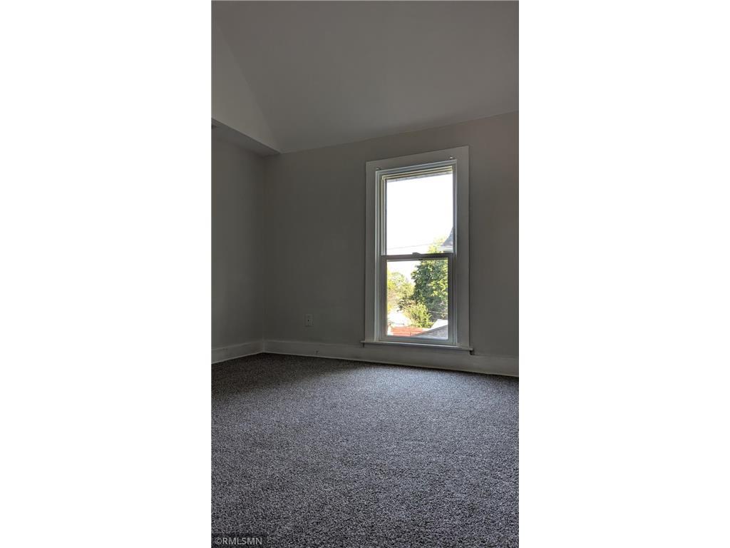 View of Residential at 3531 Colfax Avenue, Minneapolis MN 55412, Minneapolis (8 of 21) - Mike Wilen | Minnesota Team Real Estate