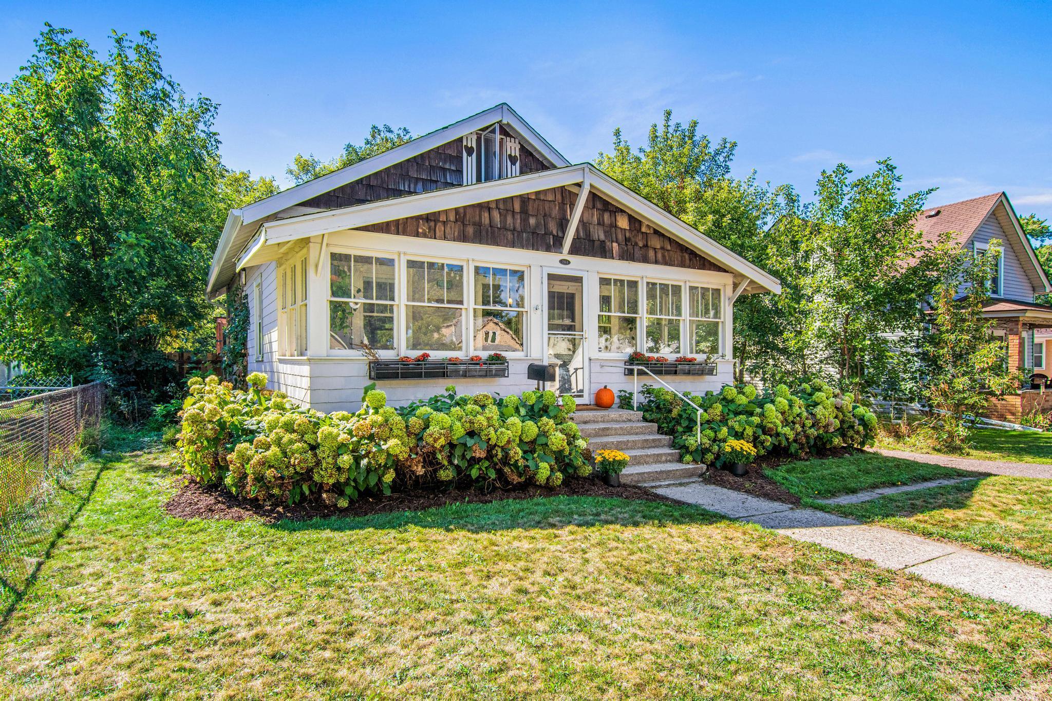 View of Single Family at 1944 Minnehaha Avenue, Saint Paul - Mike Wilen | Minnesota Team Real Estate