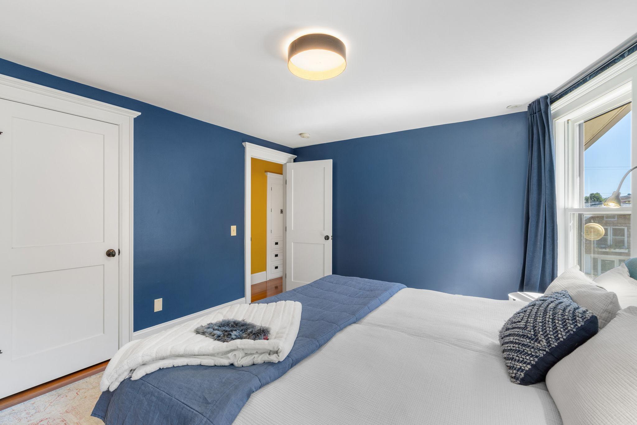 View of Residential at 2633 Humboldt Avenue #201, Minneapolis MN 55408, Minneapolis (19 of 54) - Mike Wilen | Minnesota Team Real Estate