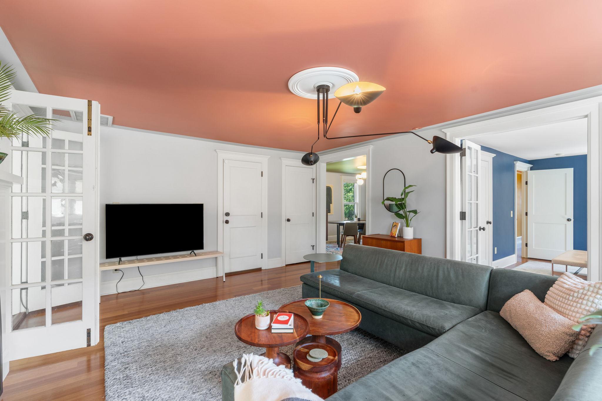 View of Residential at 2633 Humboldt Avenue #201, Minneapolis MN 55408, Minneapolis (8 of 54) - Mike Wilen | Minnesota Team Real Estate