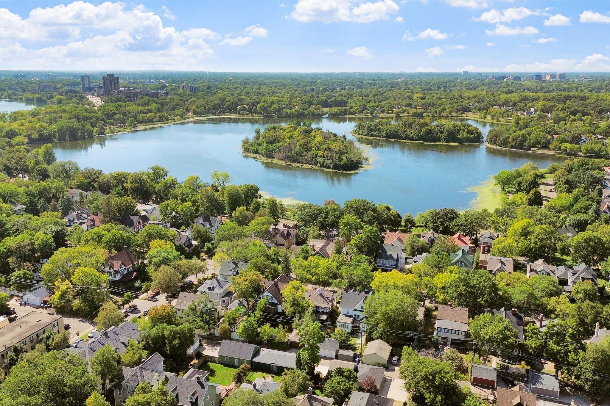 View of Residential at 2633 Humboldt Avenue #201, Minneapolis MN 55408, Minneapolis (48 of 54) - Mike Wilen | Minnesota Team Real Estate