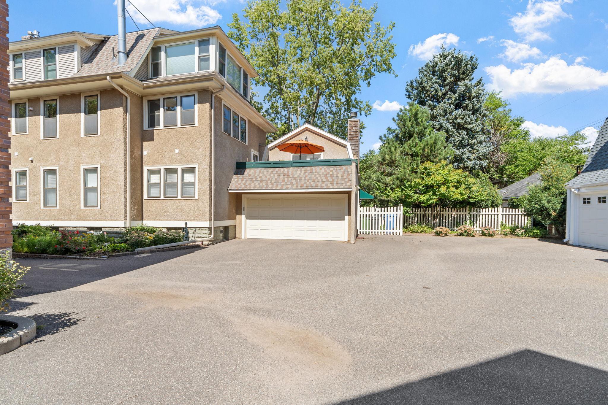 View of Residential at 2633 Humboldt Avenue #201, Minneapolis MN 55408, Minneapolis (39 of 54) - Mike Wilen | Minnesota Team Real Estate