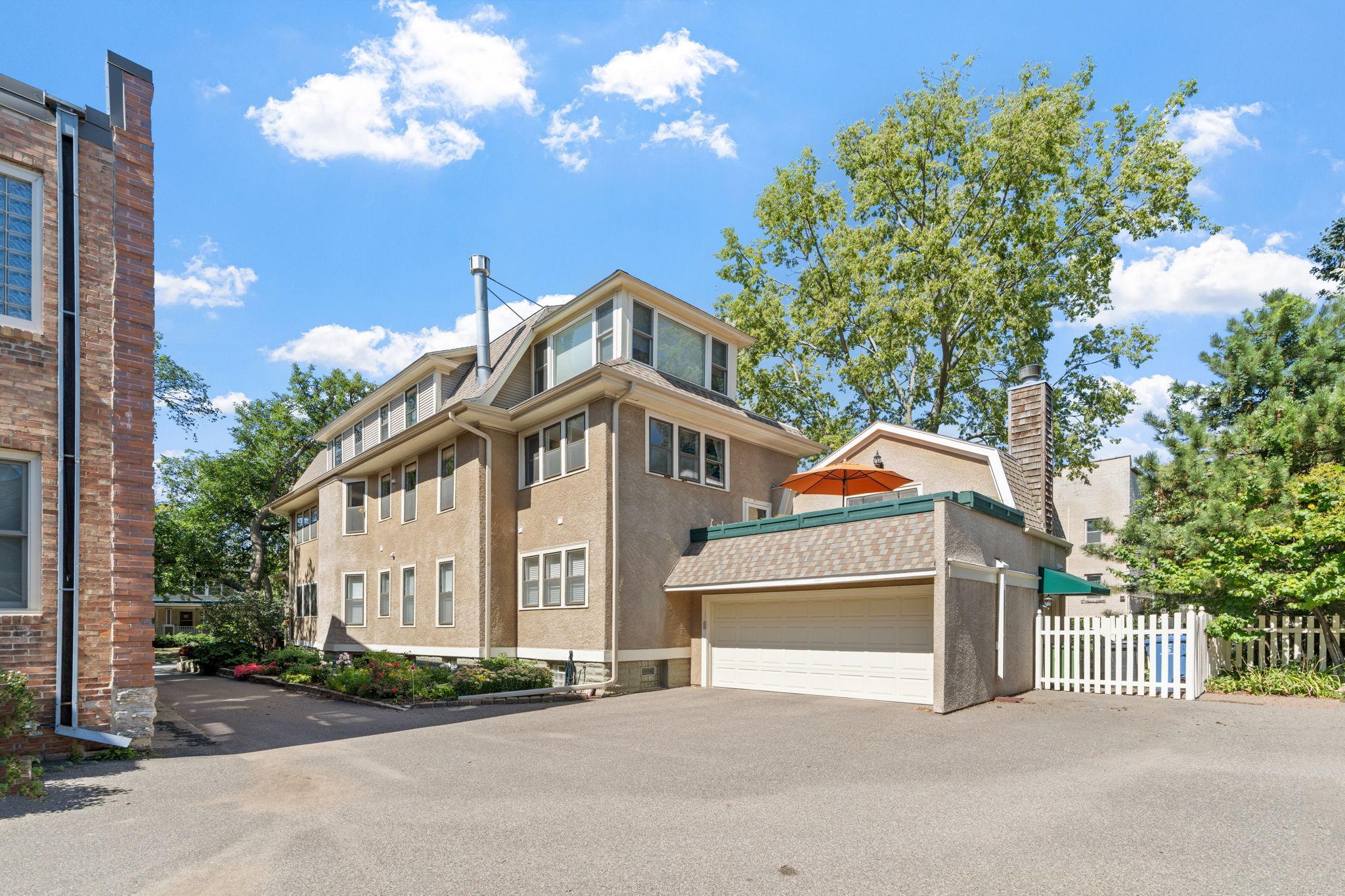 View of Residential at 2633 Humboldt Avenue #201, Minneapolis MN 55408, Minneapolis (40 of 54) - Mike Wilen | Minnesota Team Real Estate