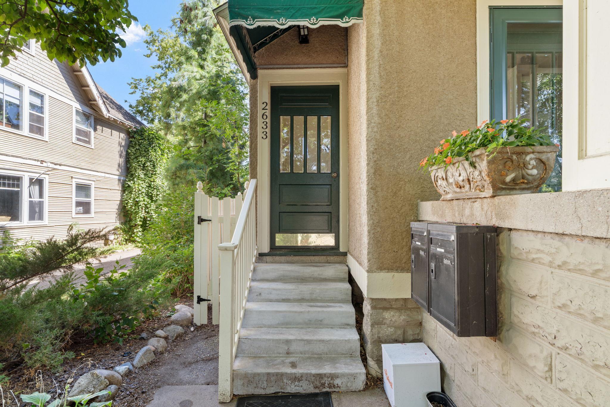 View of Residential at 2633 Humboldt Avenue #201, Minneapolis MN 55408, Minneapolis (38 of 54) - Mike Wilen | Minnesota Team Real Estate