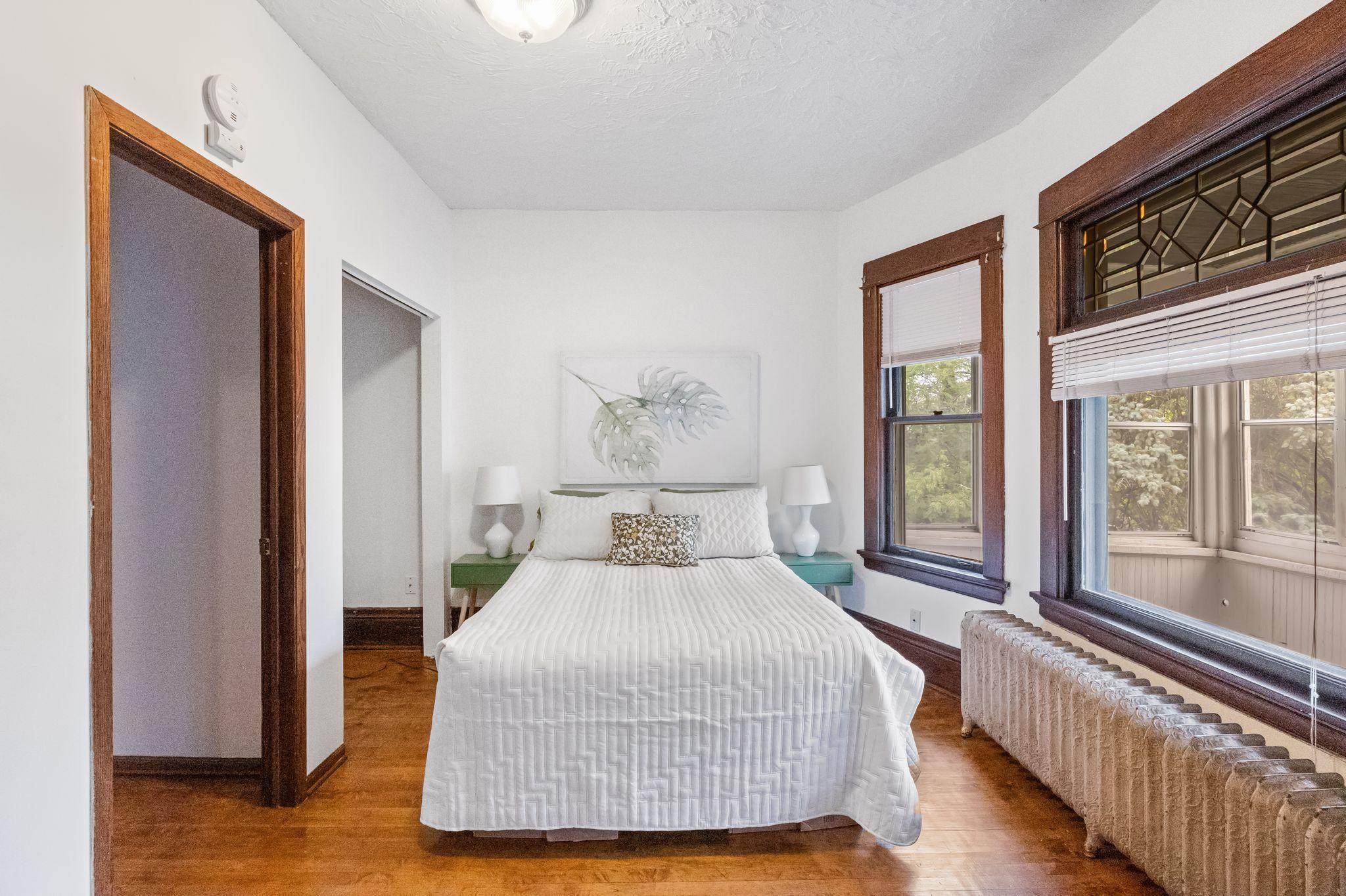 View of Residential Income at 1075 Burr Street, Saint Paul MN 55130, Saint Paul (6 of 13) - Mike Wilen | Minnesota Team Real Estate