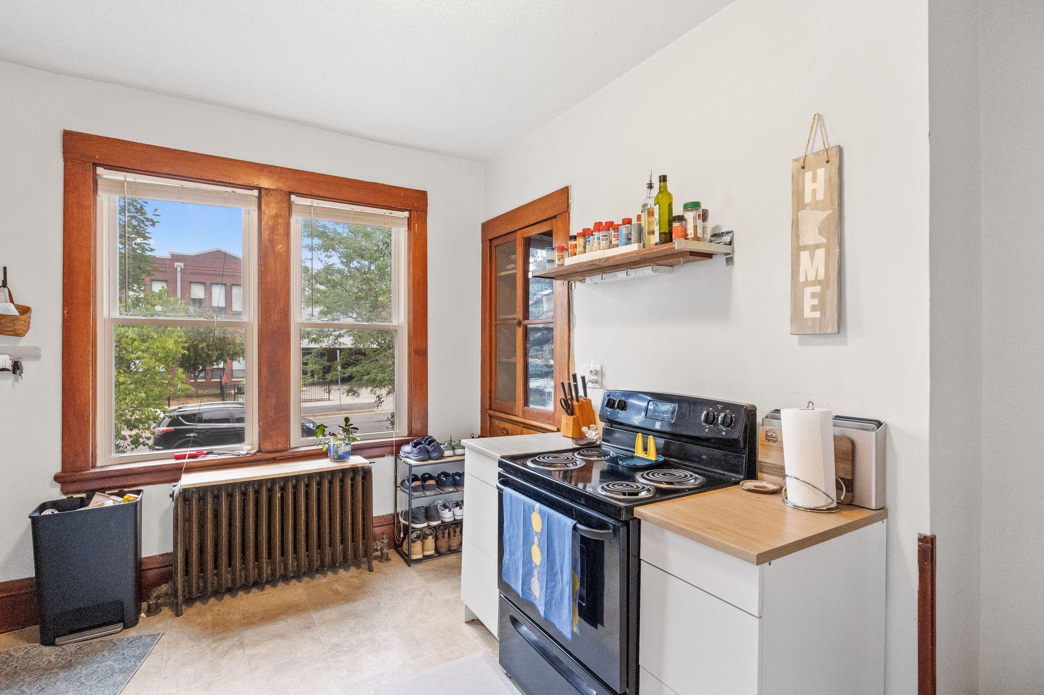 View of Residential Income at 1075 Burr Street, Saint Paul MN 55130, Saint Paul (15 of 34) - Mike Wilen | Minnesota Team Real Estate